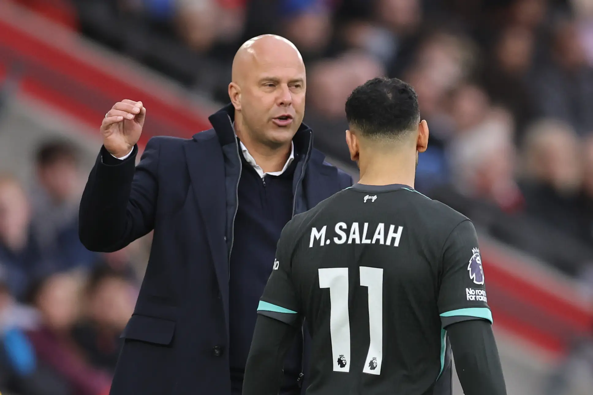 Liverpool's Arne Slot and Mo Salah. (Image: Getty)
