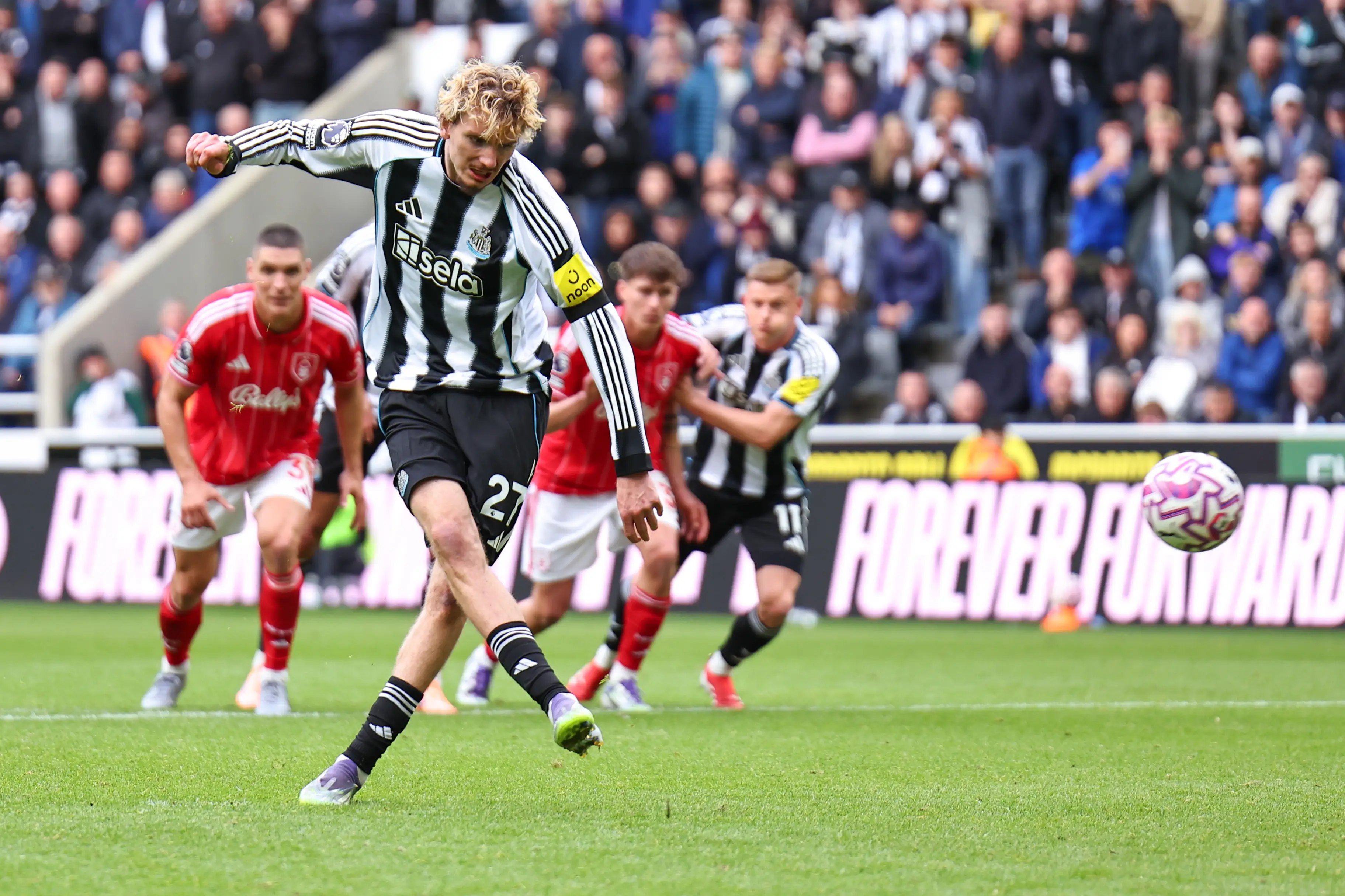 Nick Woltemade scored from the penalty spot for Newcastle against Nottingham Forest. (Image: Getty)