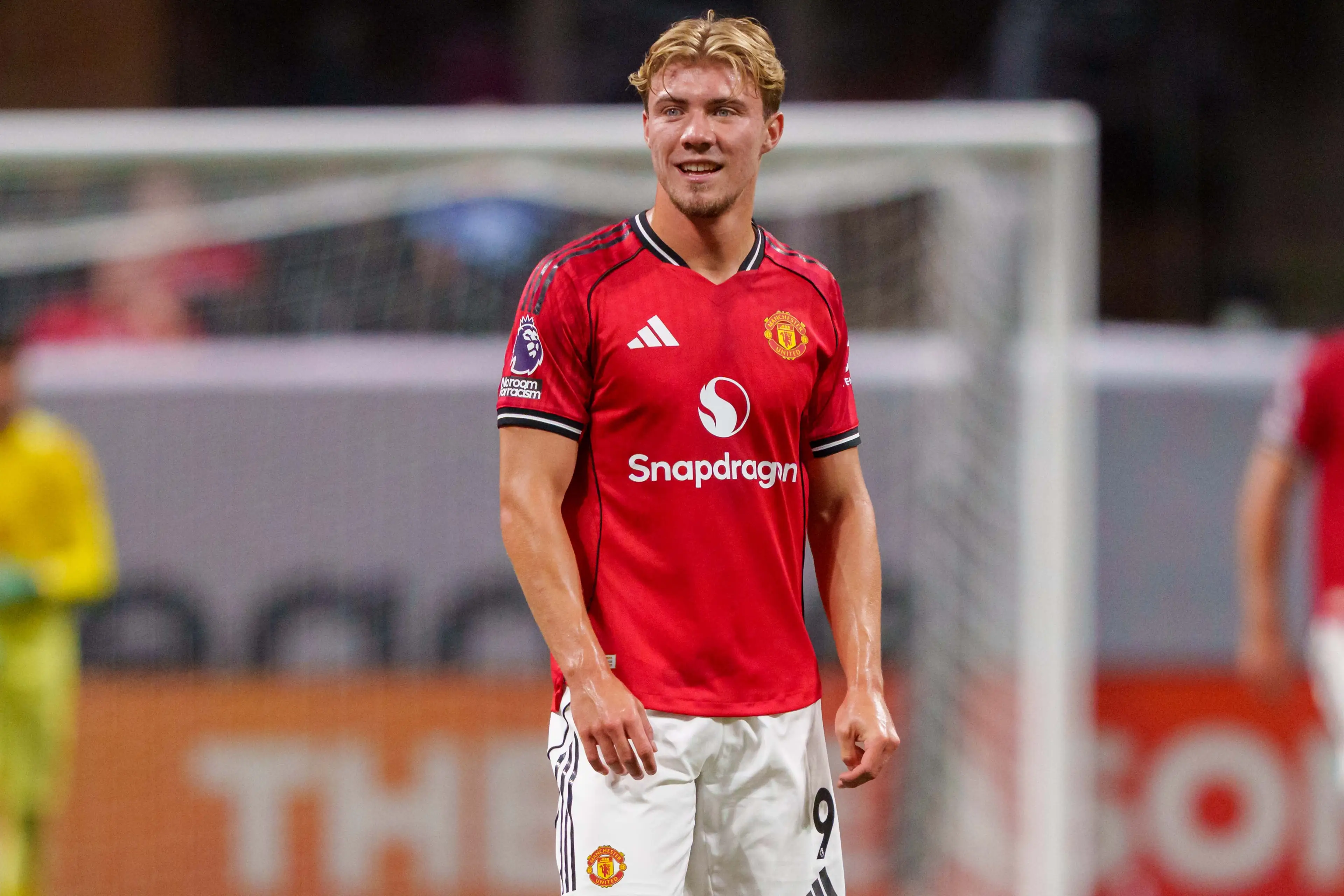 Rasmus Hojlund in action for Manchester United in pre-season. Image: Getty 