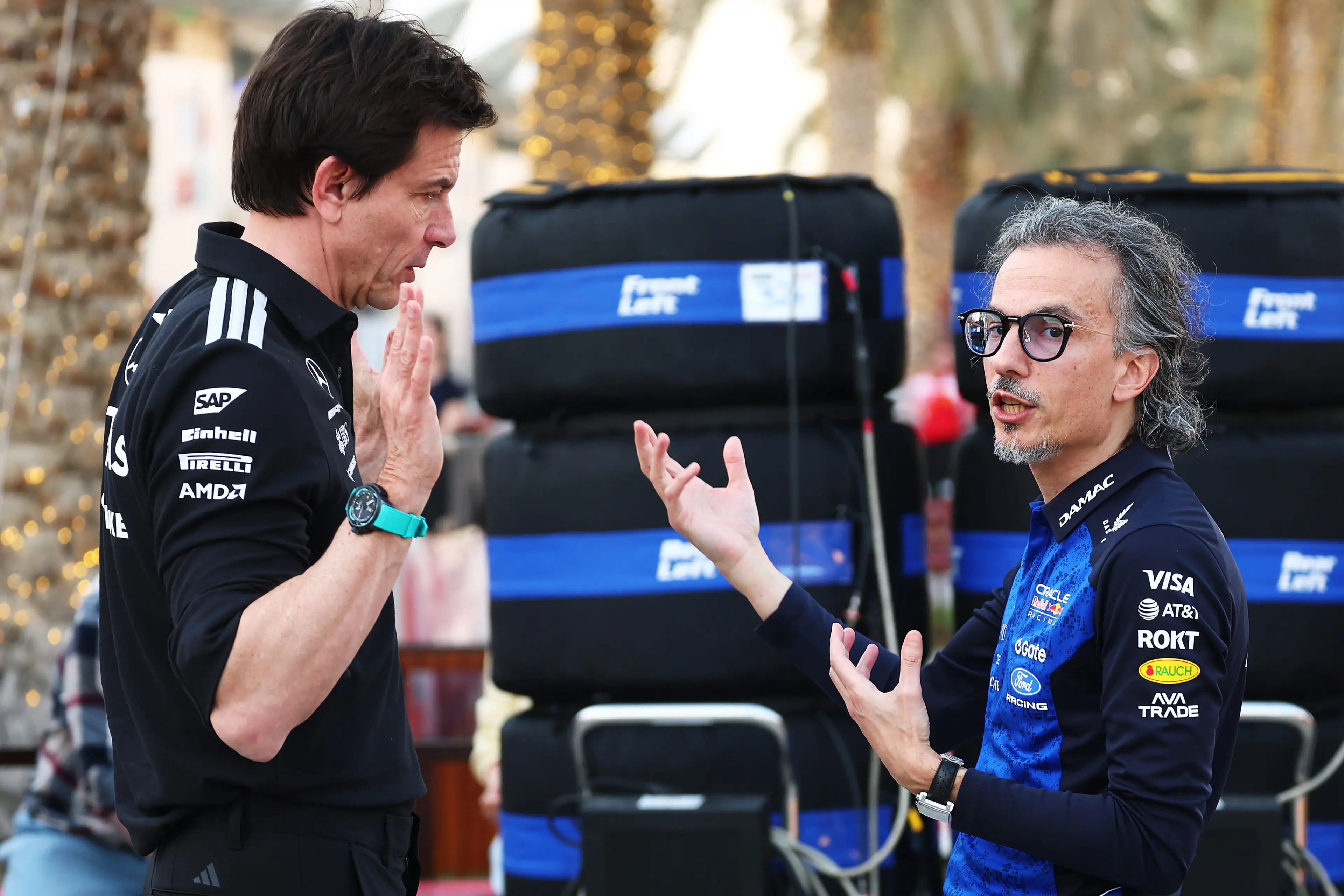 Toto Wolff in discussion with Red Bull team principal Laurent Mekies during Bahrain testing (Image: Getty)