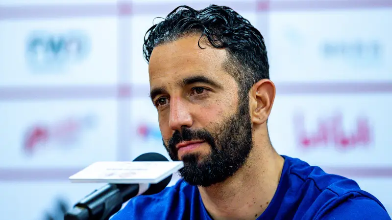 Man Utd target move for star midfielder 'compared to Zinedine Zidane' who was recommended by Erik ten Hag