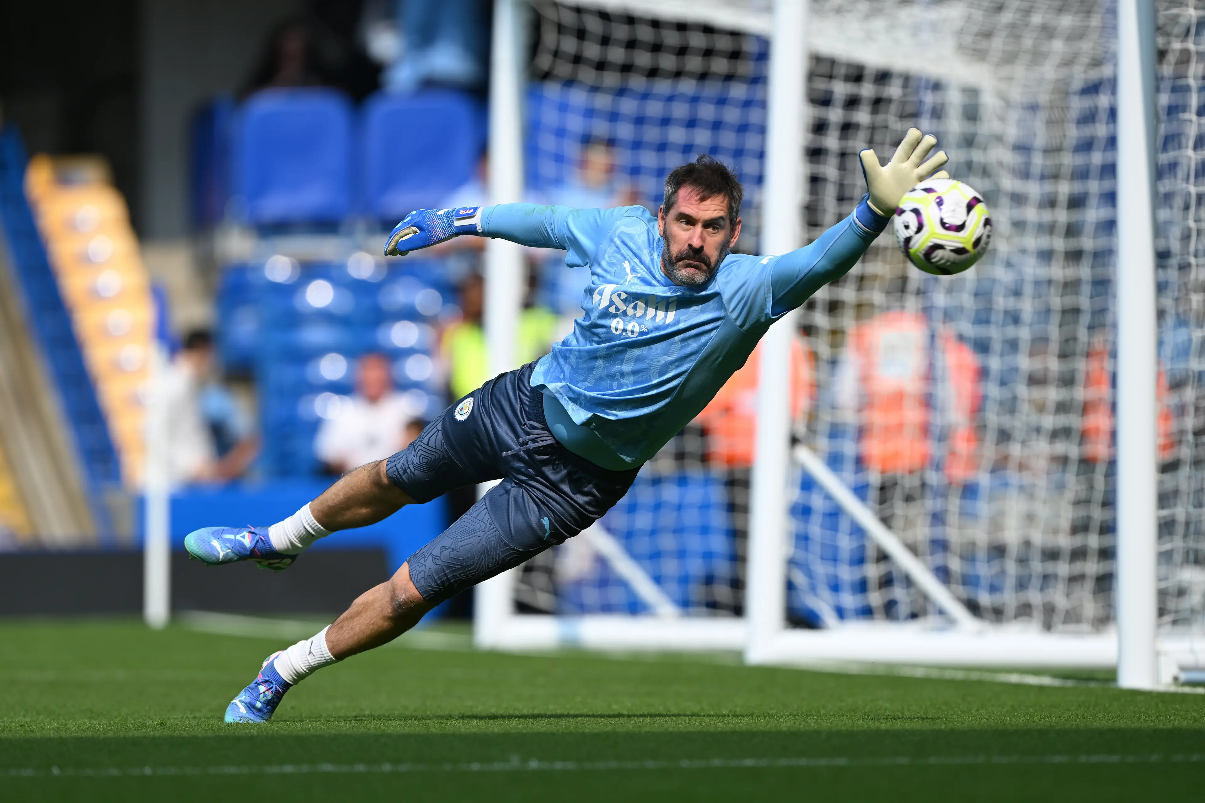 Manchester City's Scott Carson.