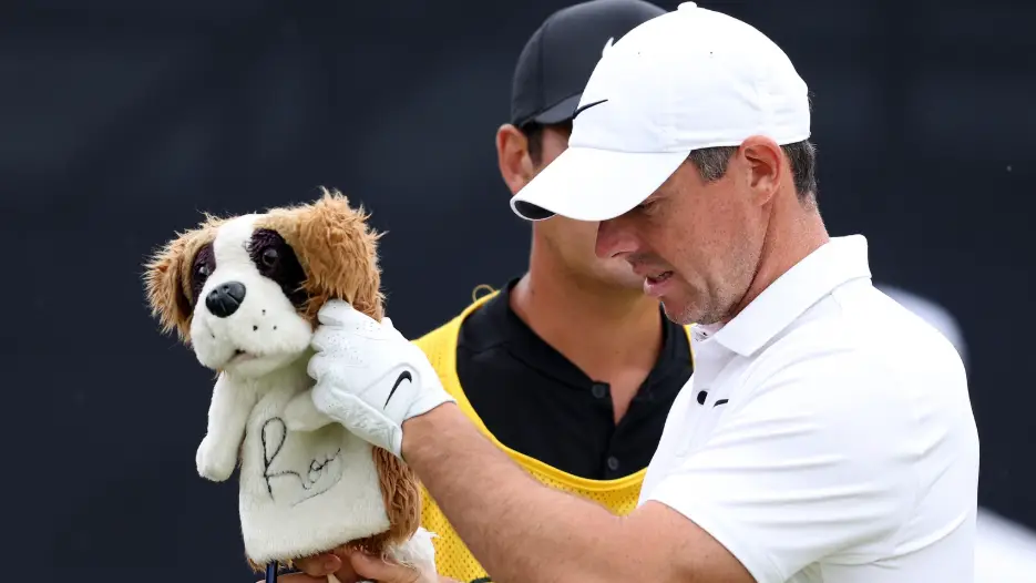 Why Rory McIlroy uses a dog headcover on his golf clubs through his whole career as viewers spot detail during Masters