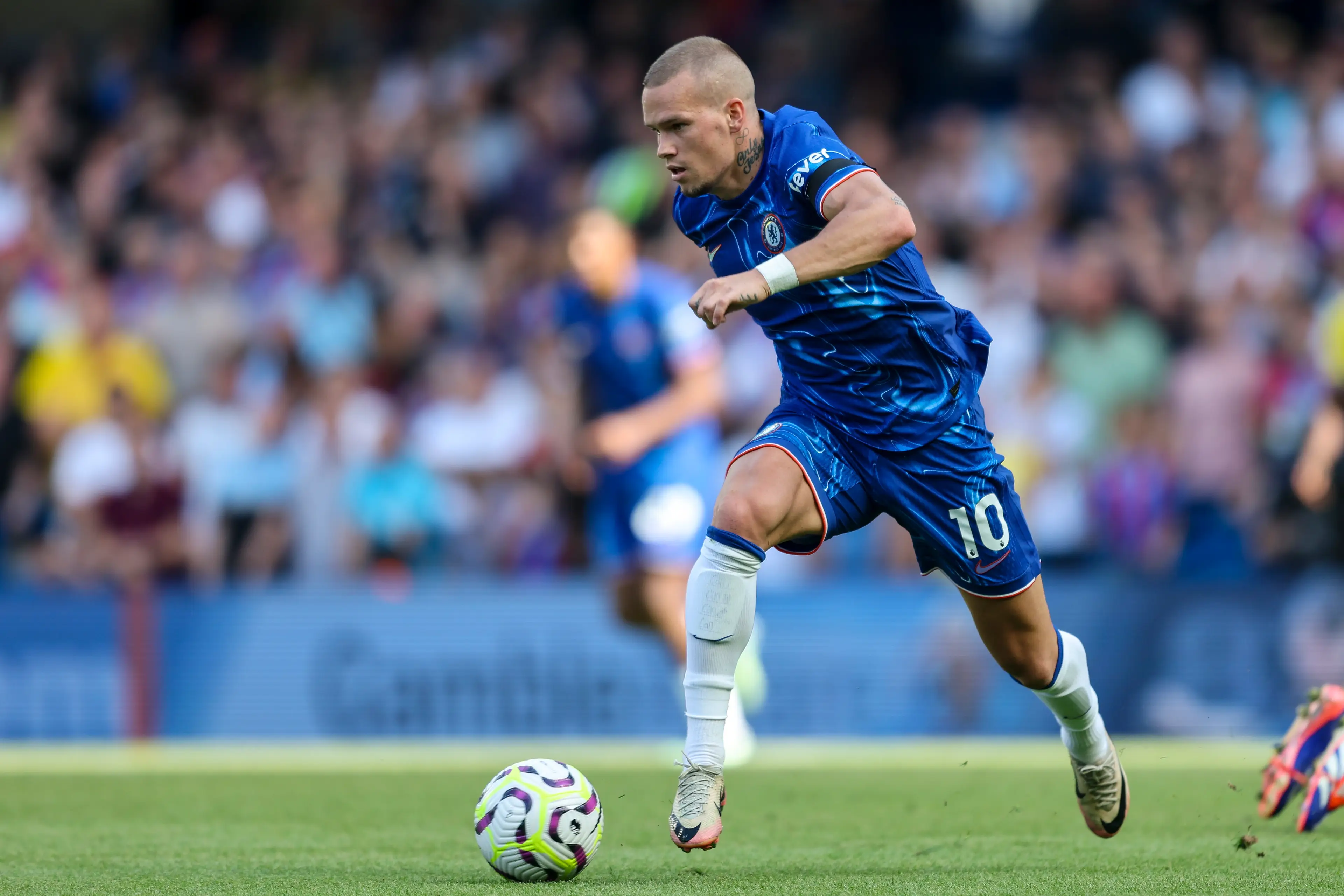 Mykhailo Mudryk in action for Chelsea. Image: Getty 