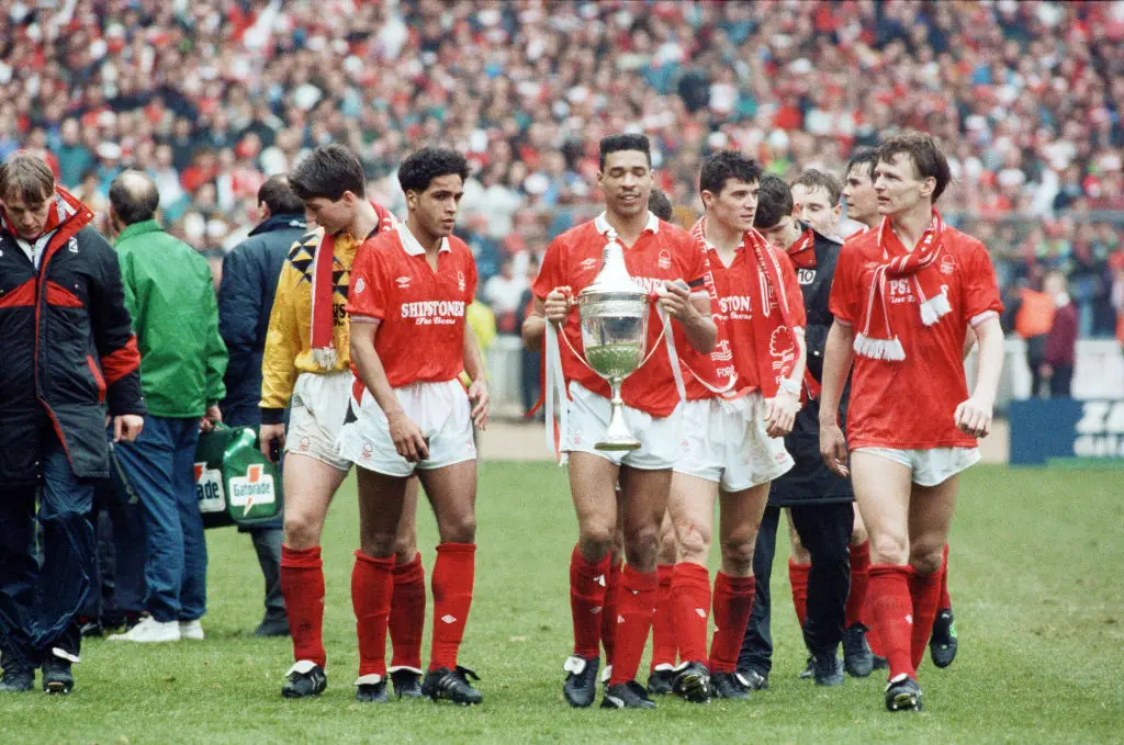 Walker (holding the trophy) couldn't follow up his 1992 Zenith Data Cup triumph with Sprint Challenge success (Image: Getty)