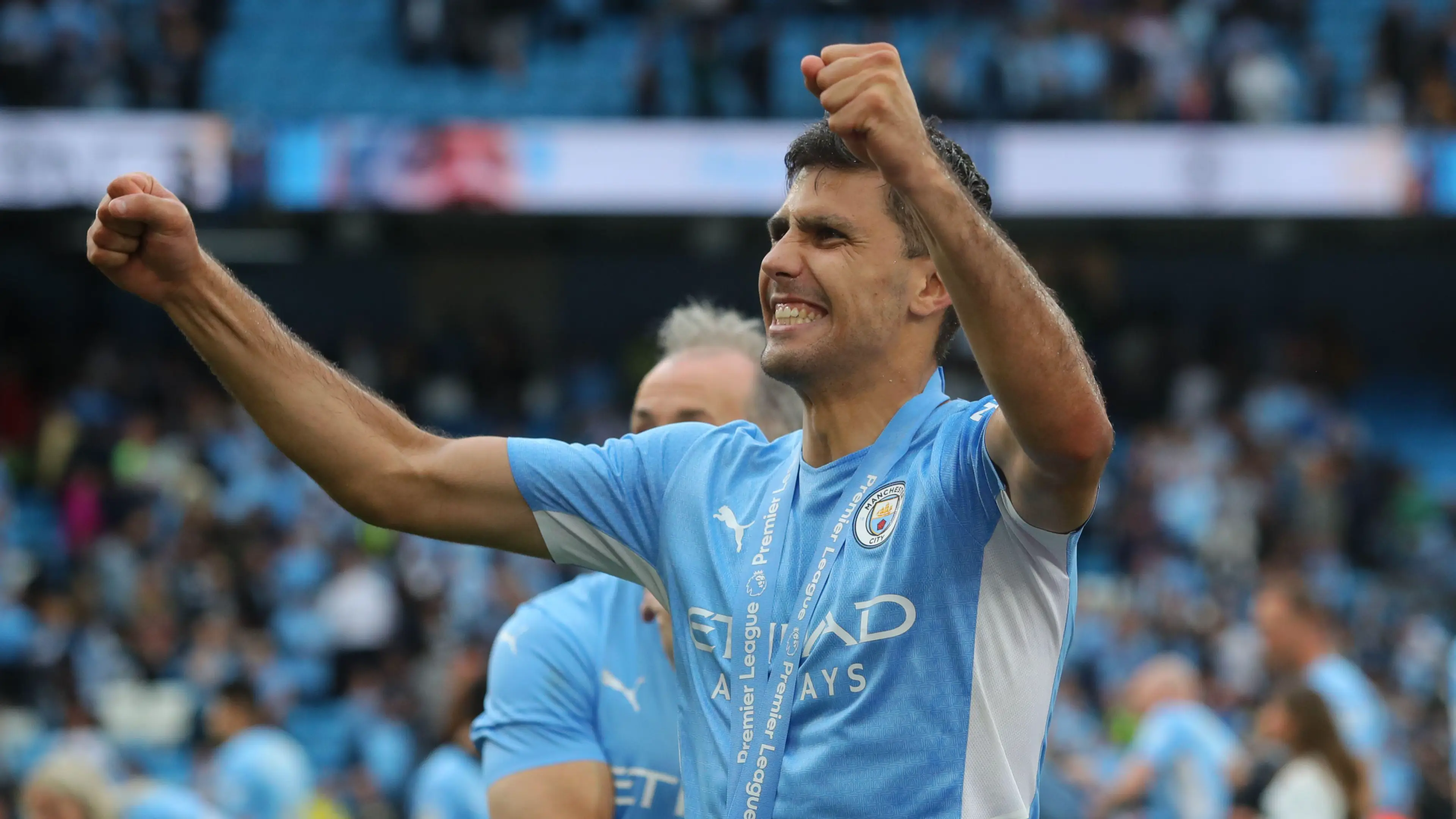Rodri celebrates winning the 2021/22 Premier League title (Xinhua / Alamy)