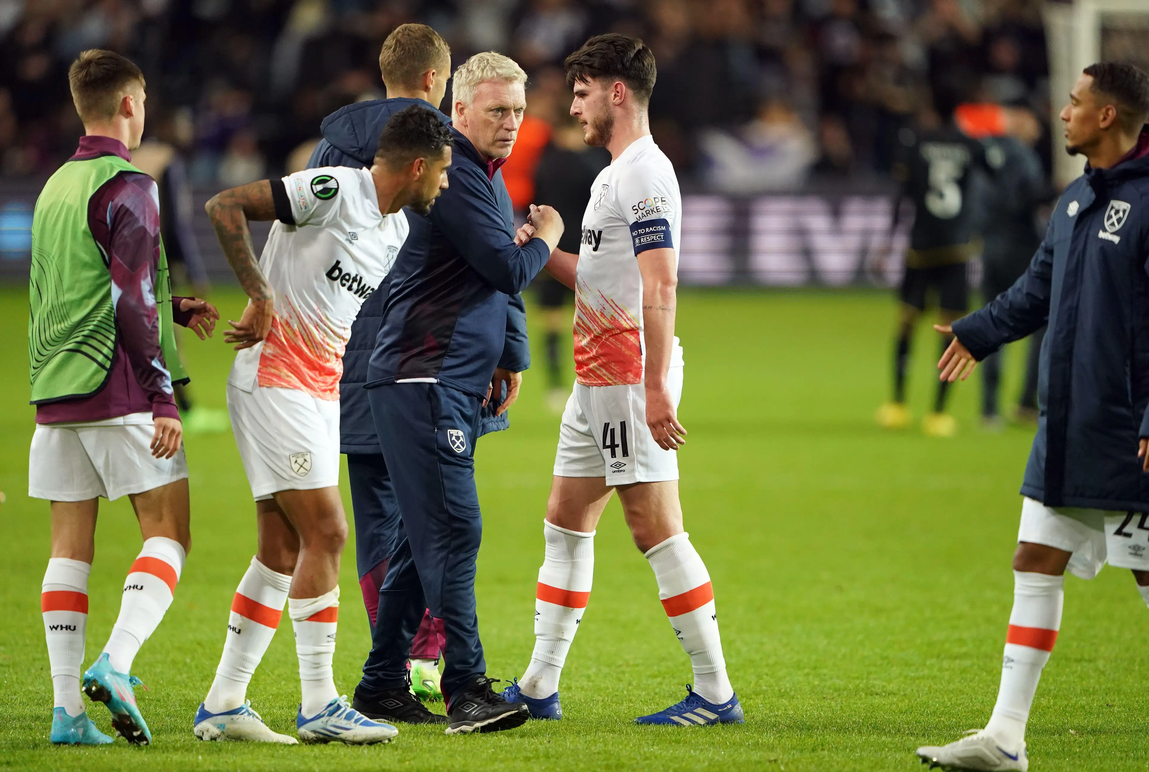 Moyes with West Ham captain Declan Rice. (Image