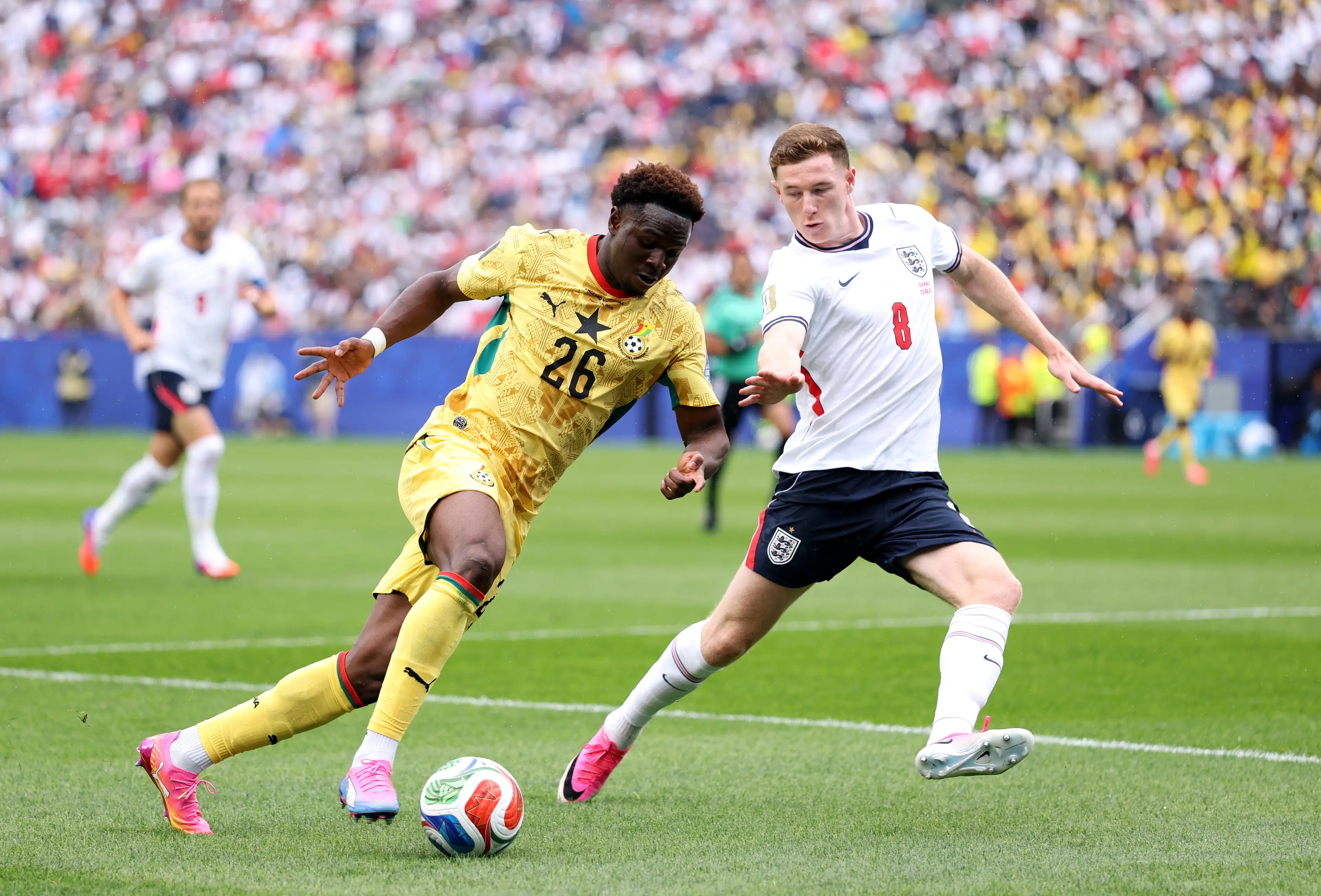 Marvin Senaya #26 of Ghana controls the ball against Elliot Anderson #8 of England during the FIFA World Cup 2026 Group L match between England and Ghana (Getty Images)