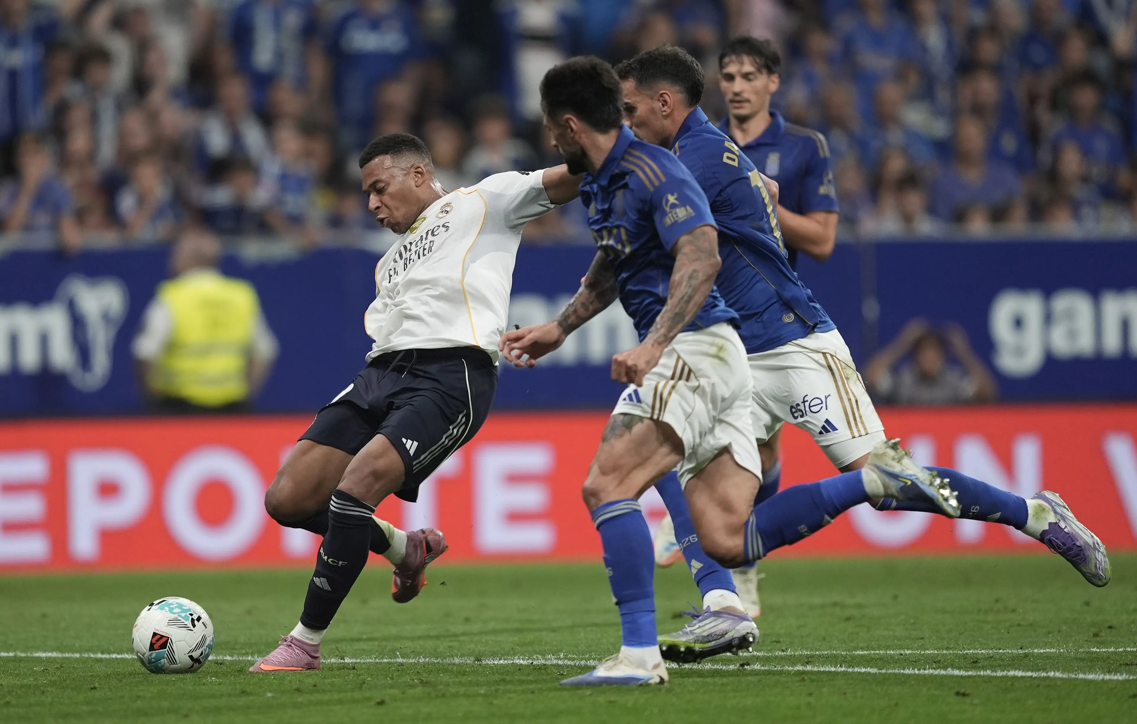 Real Oviedo playing Real Madrid (Image: Getty)