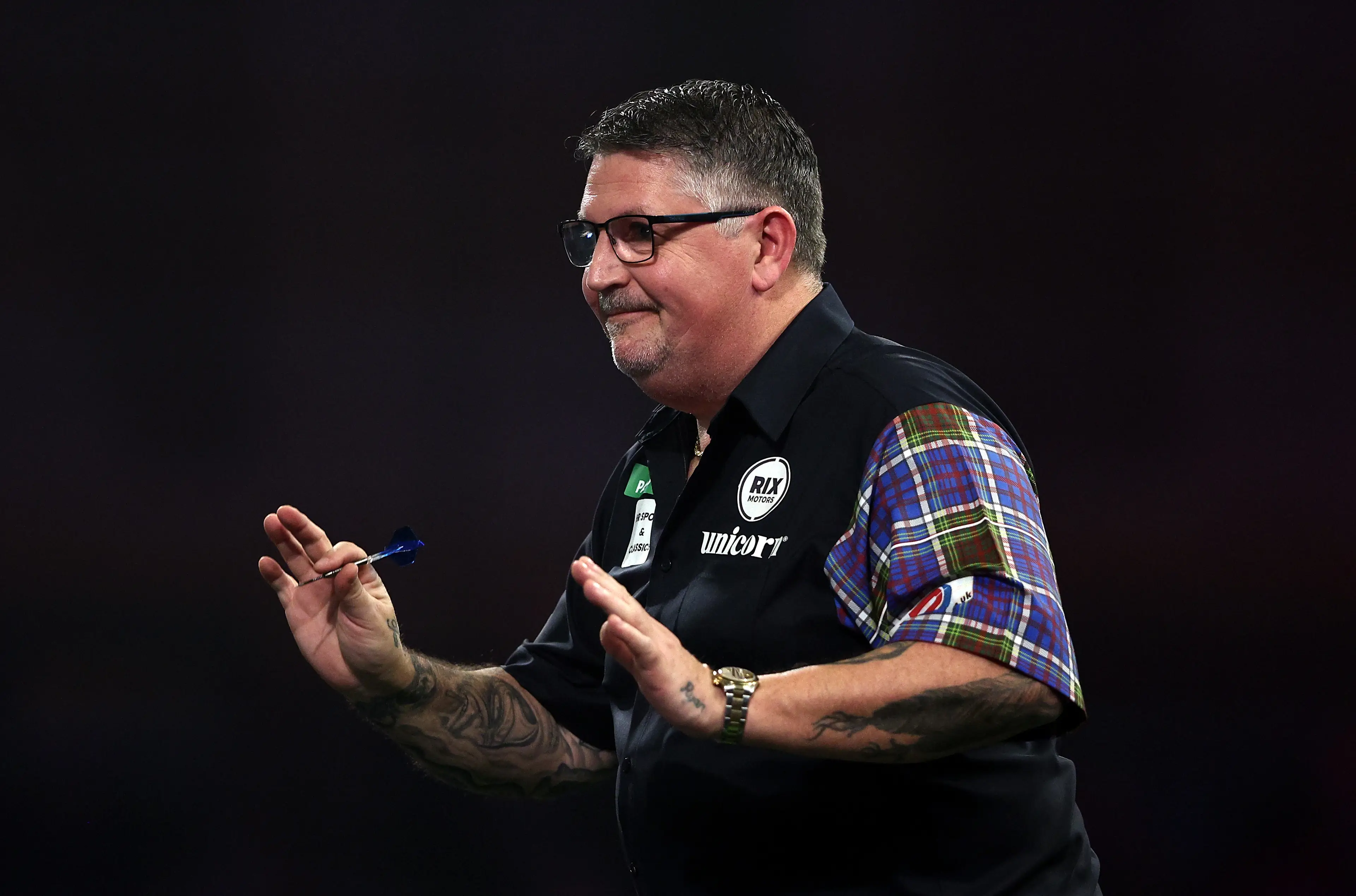 Anderson is in the last eight of the World Darts Championship. Image: Getty