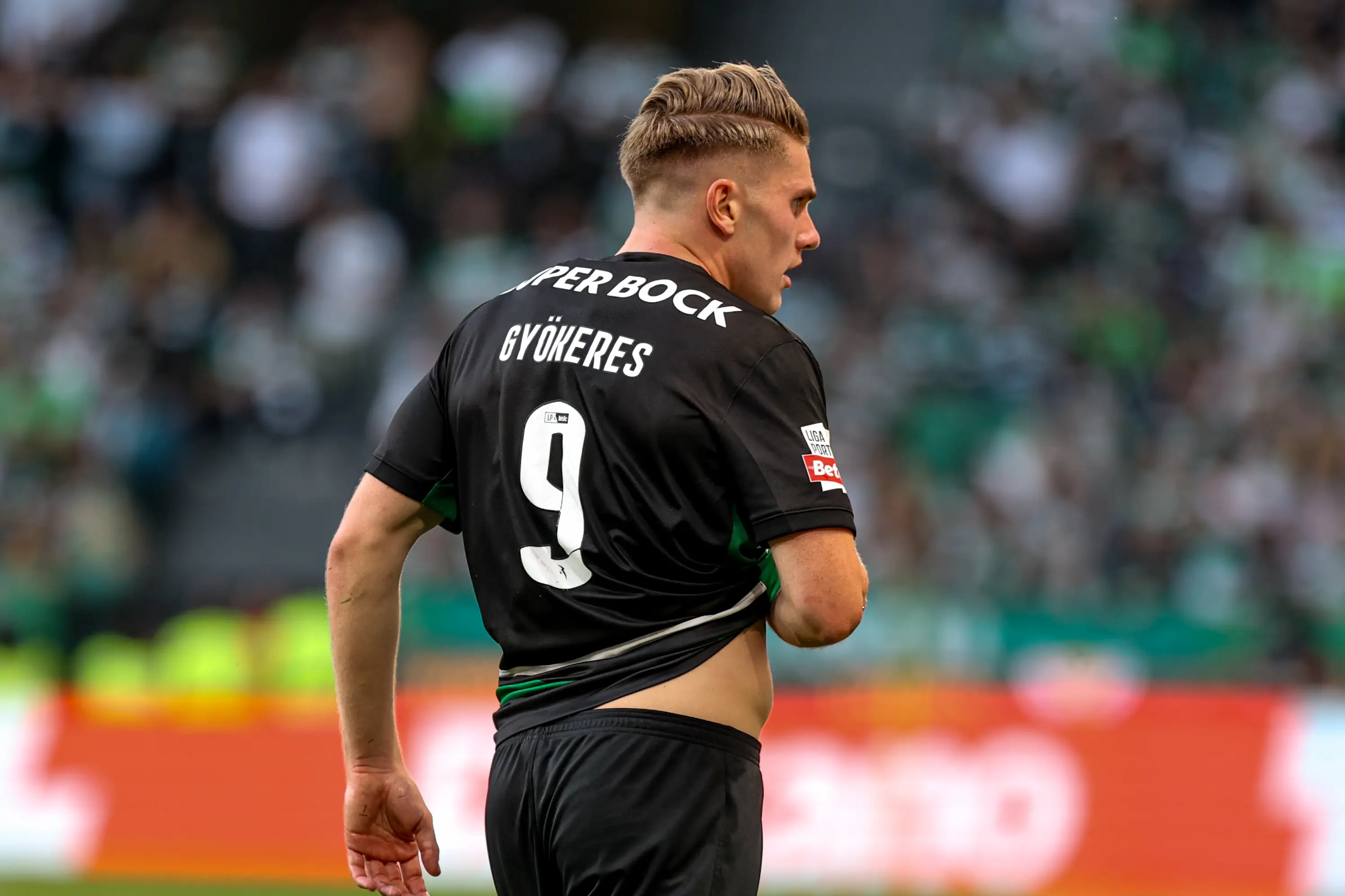 Gyokeres has worn number nine at Sporting. (Image: Getty)