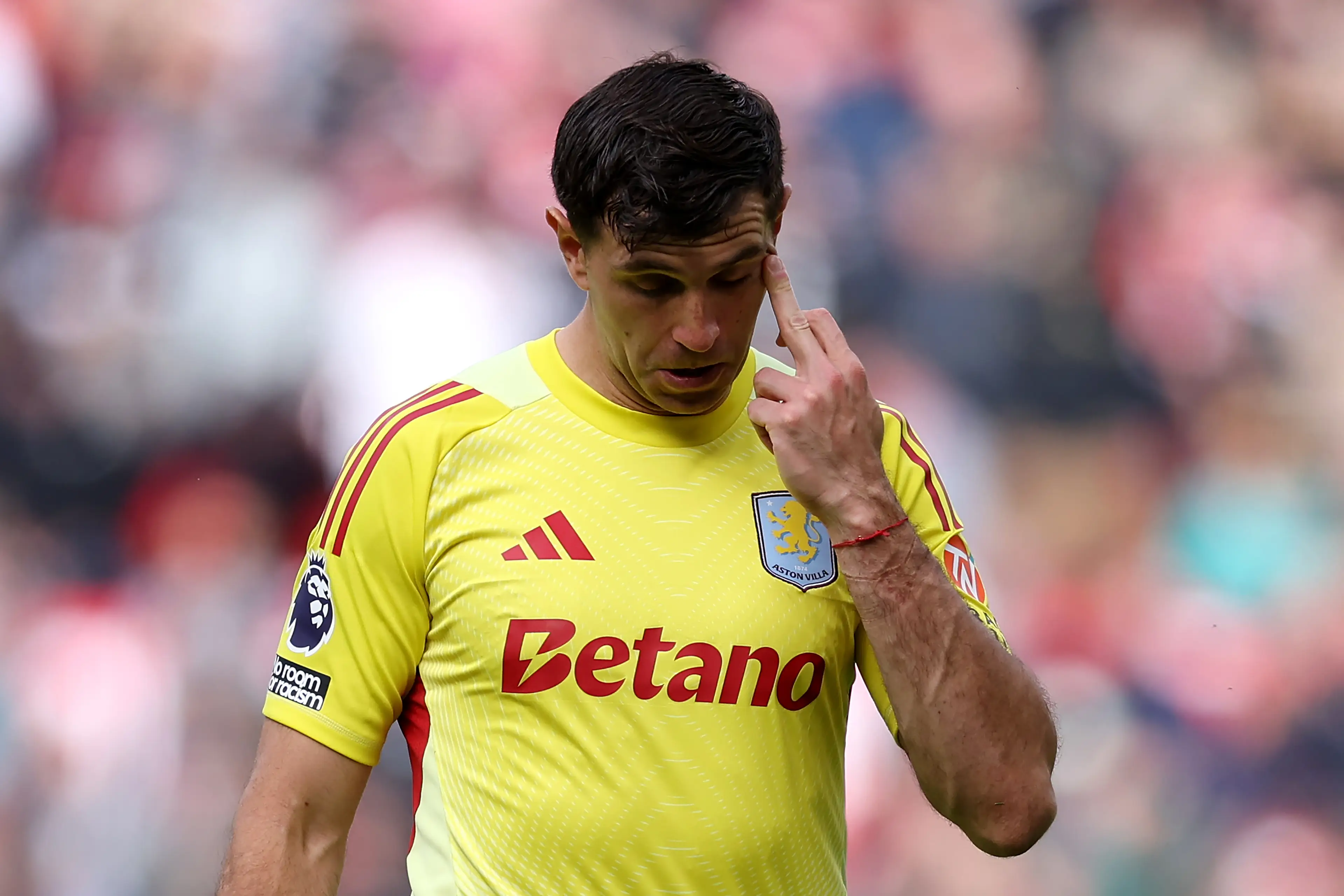 Aston Villa's Emiliano Martinez.