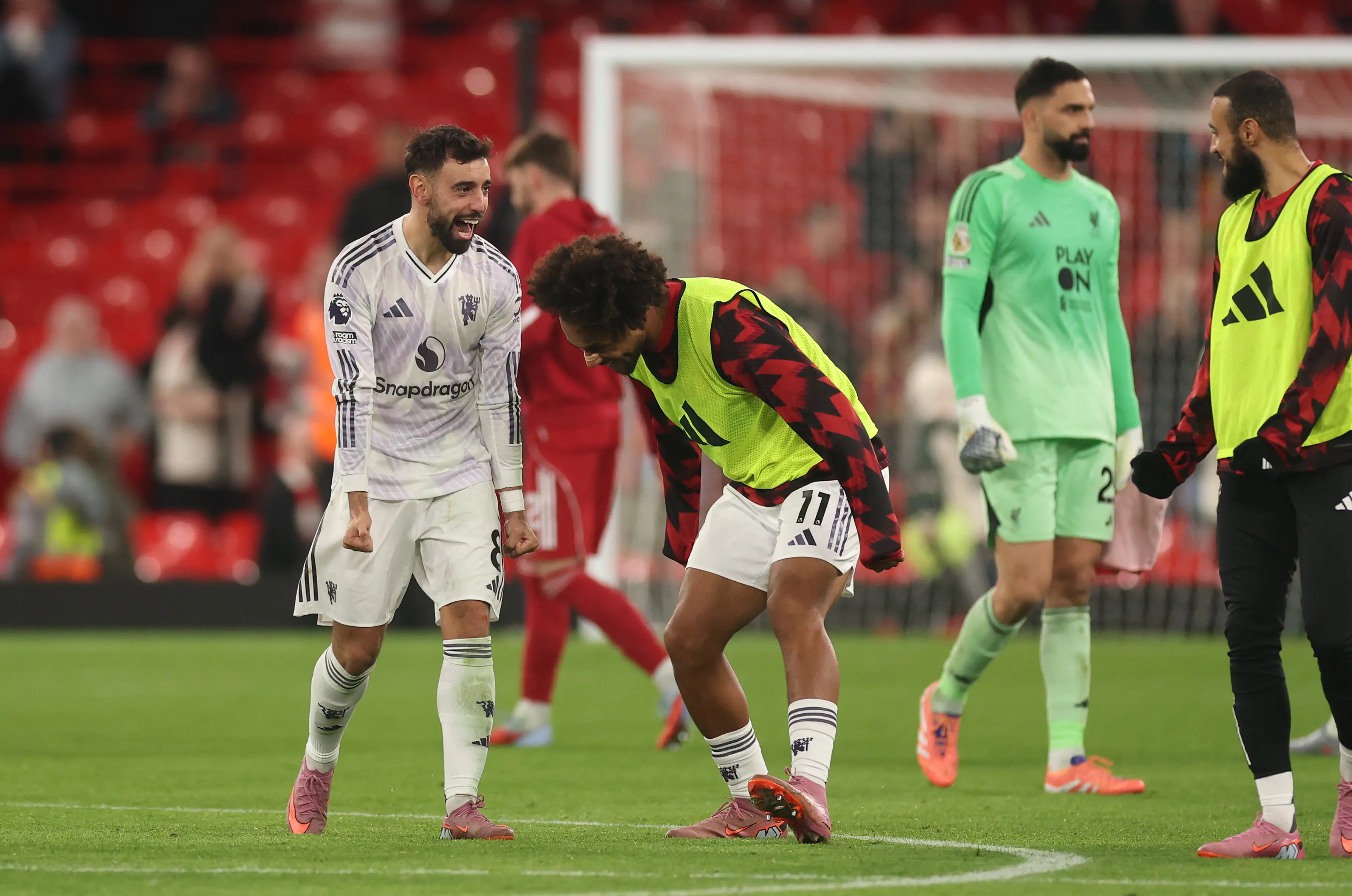 Joshua Zirkzee celebrates with Bruno Fernandes following Manchester United's win over Liverpool. Image: Getty