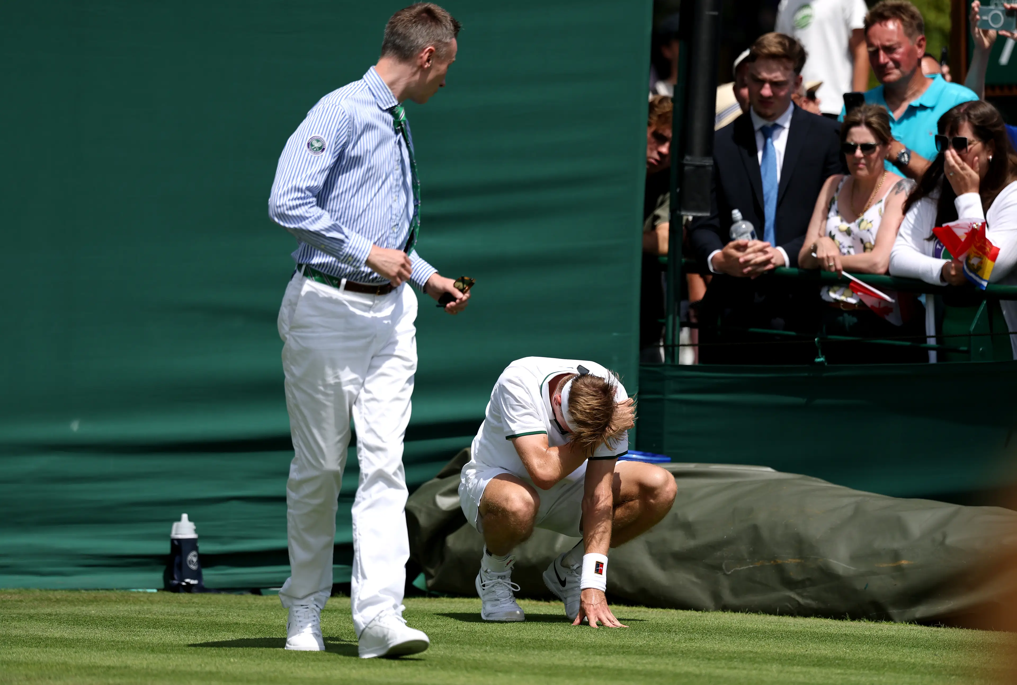 Sahpovalov was forced to withdraw after crashing into the wall. (Image: Getty)