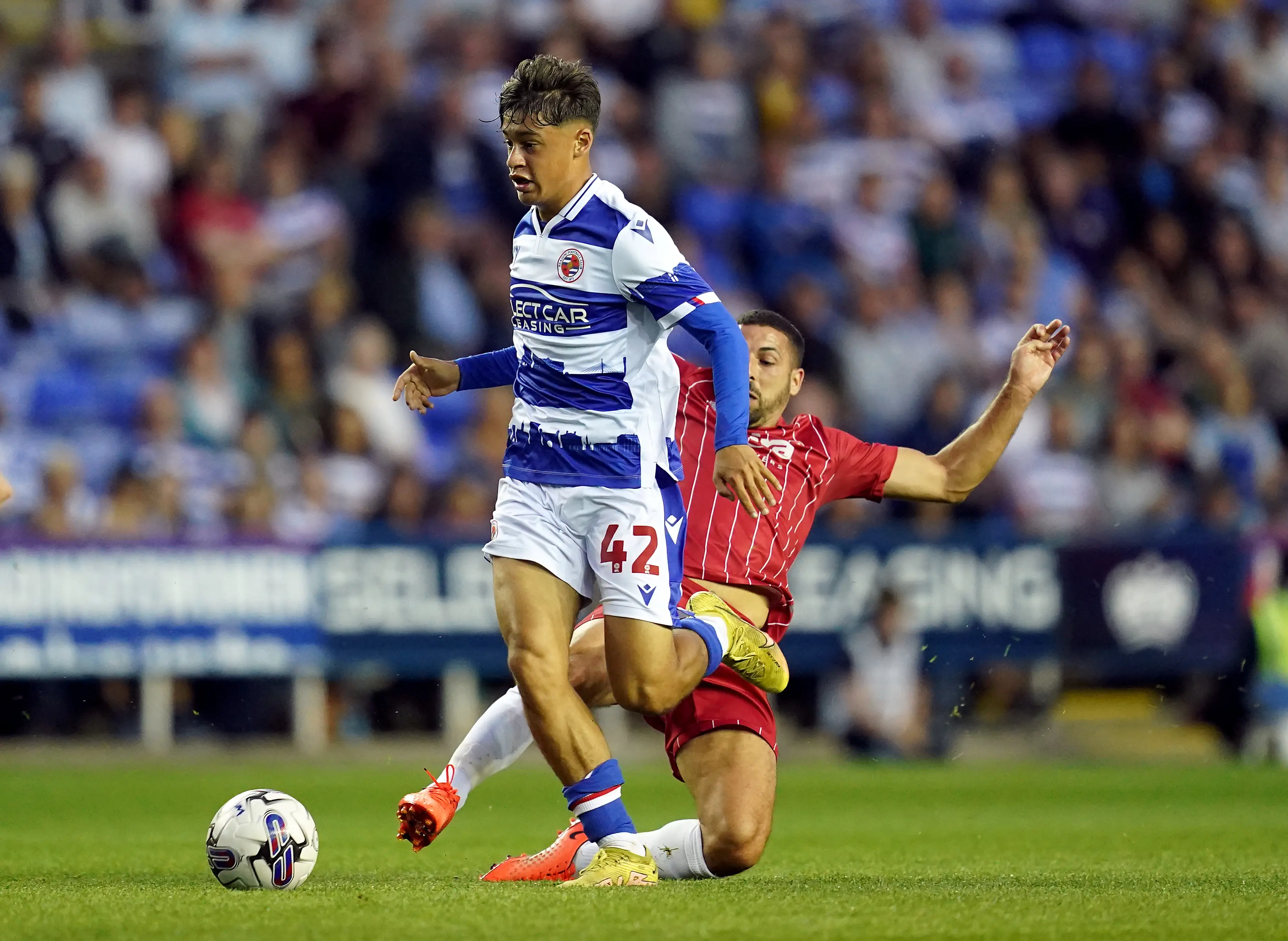 Reading star Caylon Vickers