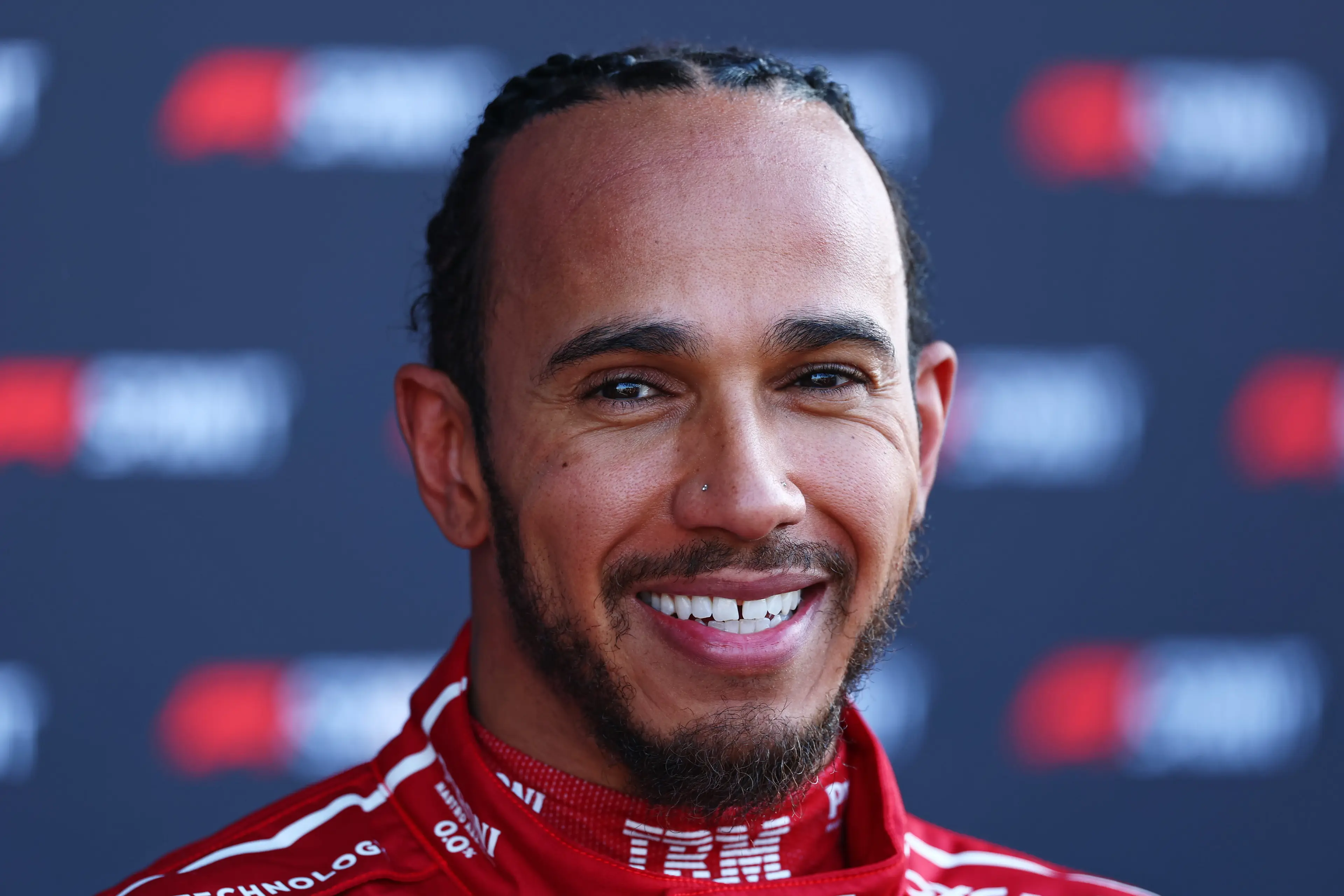 Lewis Hamilton ima za cilj osvojiti svoju rekordnu osmu titulu prvaka vozača 2026. (Slika: Getty)
