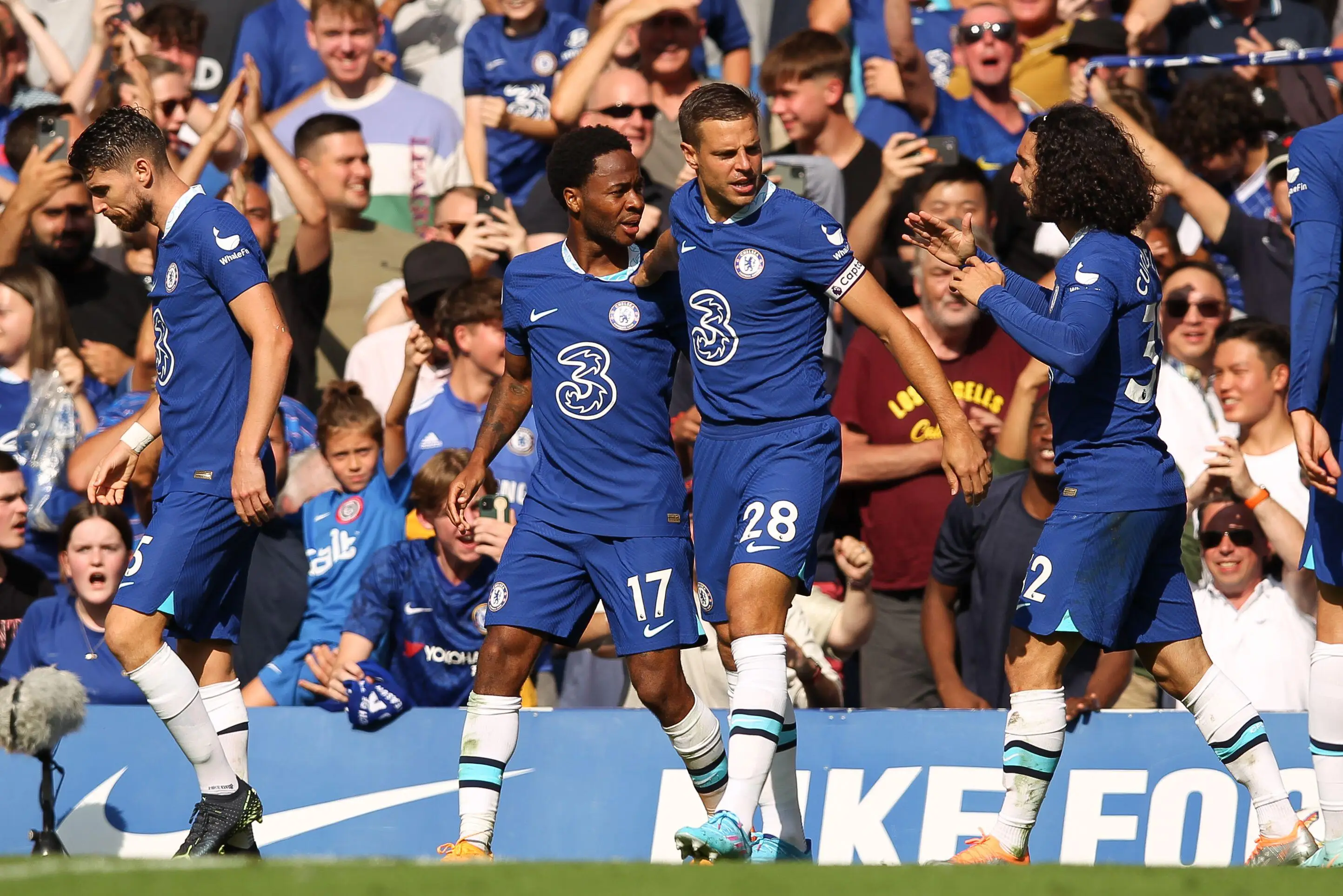 Raheem Sterling celebrating for Chelsea. (Alamy)