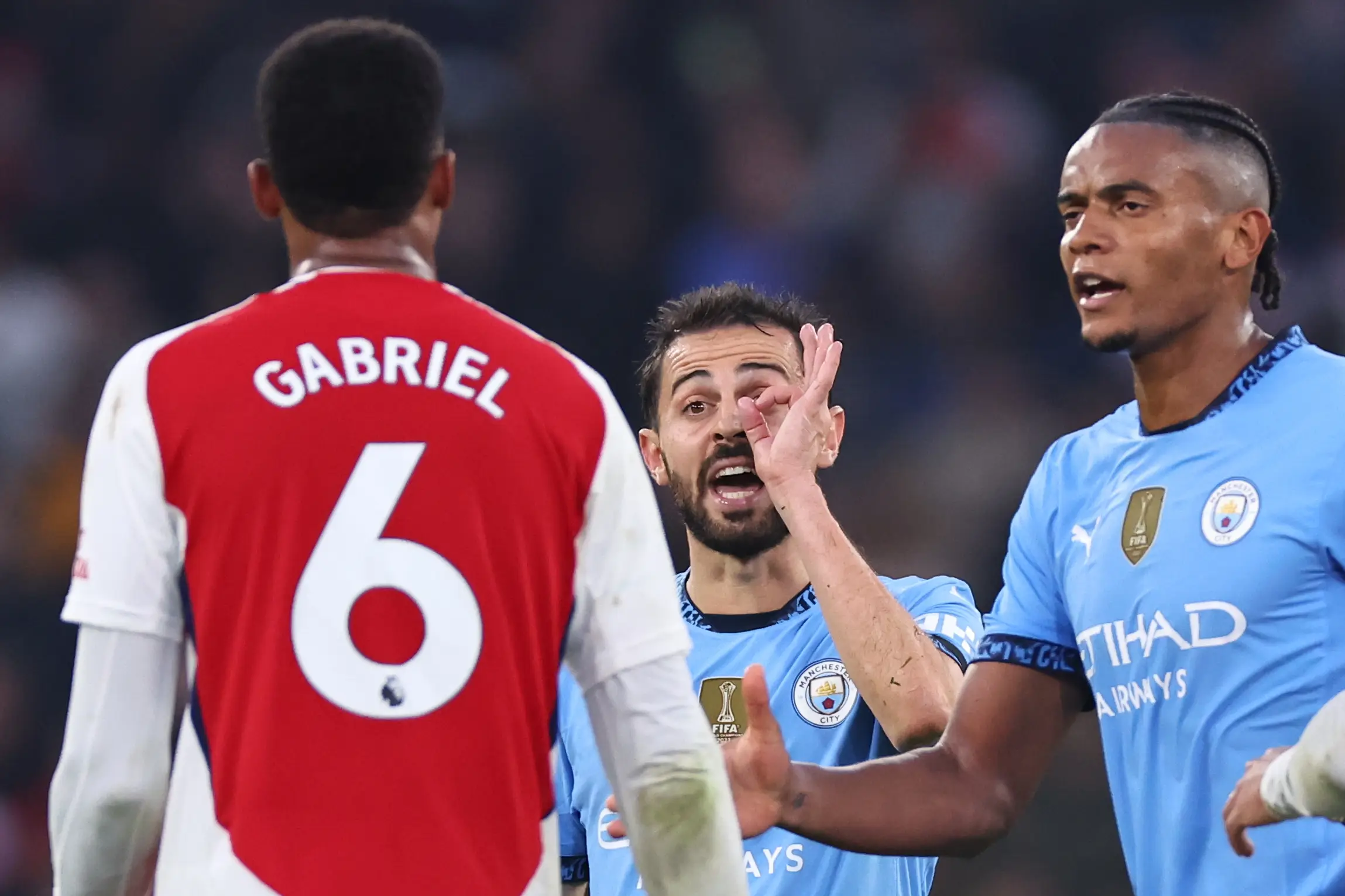 Bernardo Silva clashes with Gabriel during Manchester City vs. Arsenal. Image: Getty 