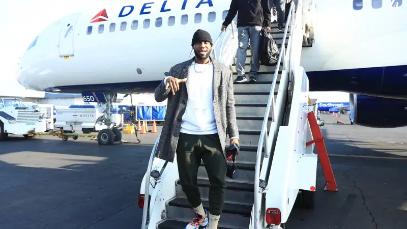 X/Los Angeles Lakers 