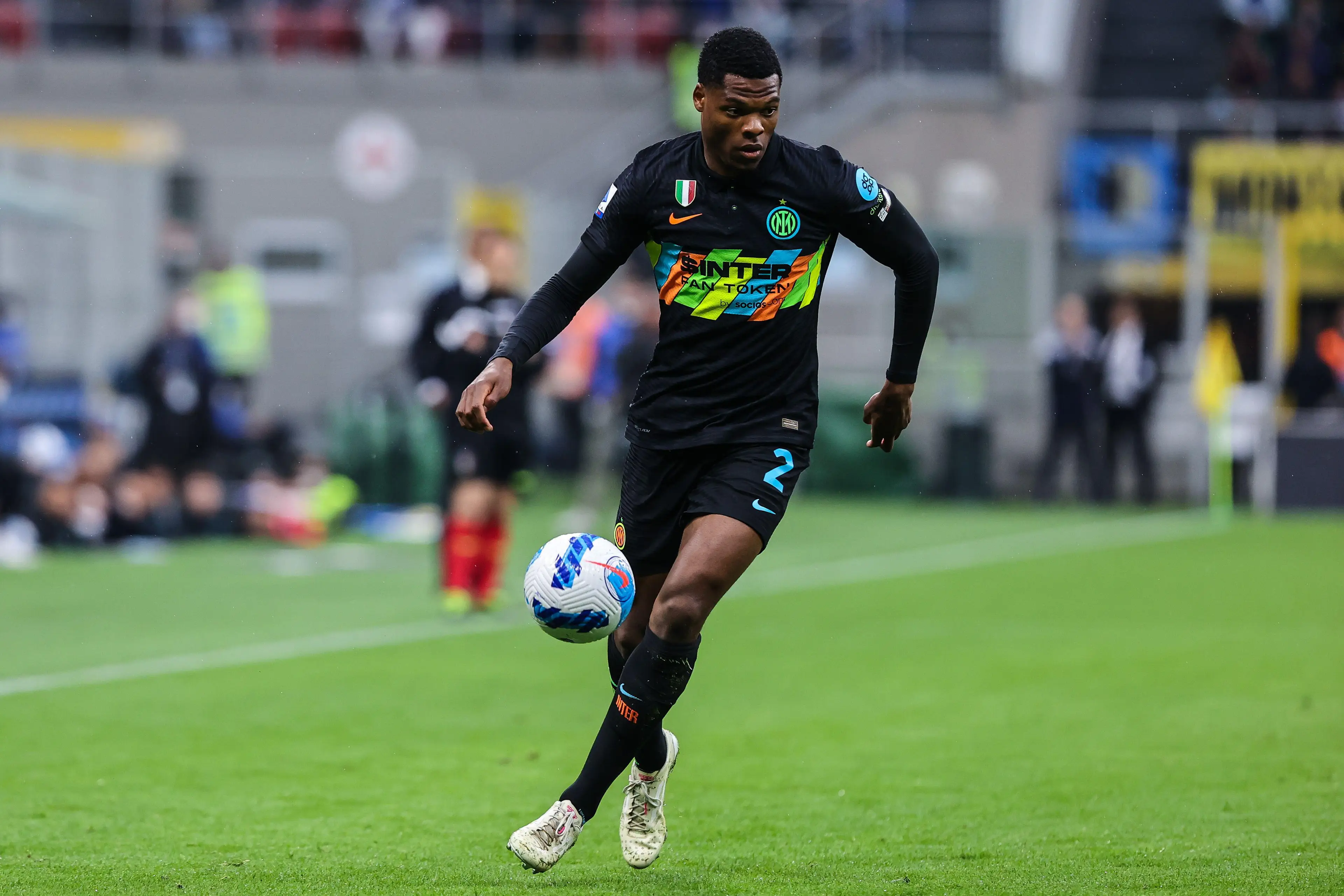 Denzel Dumfries in action for Inter Milan in the Serie A. (Alamy)
