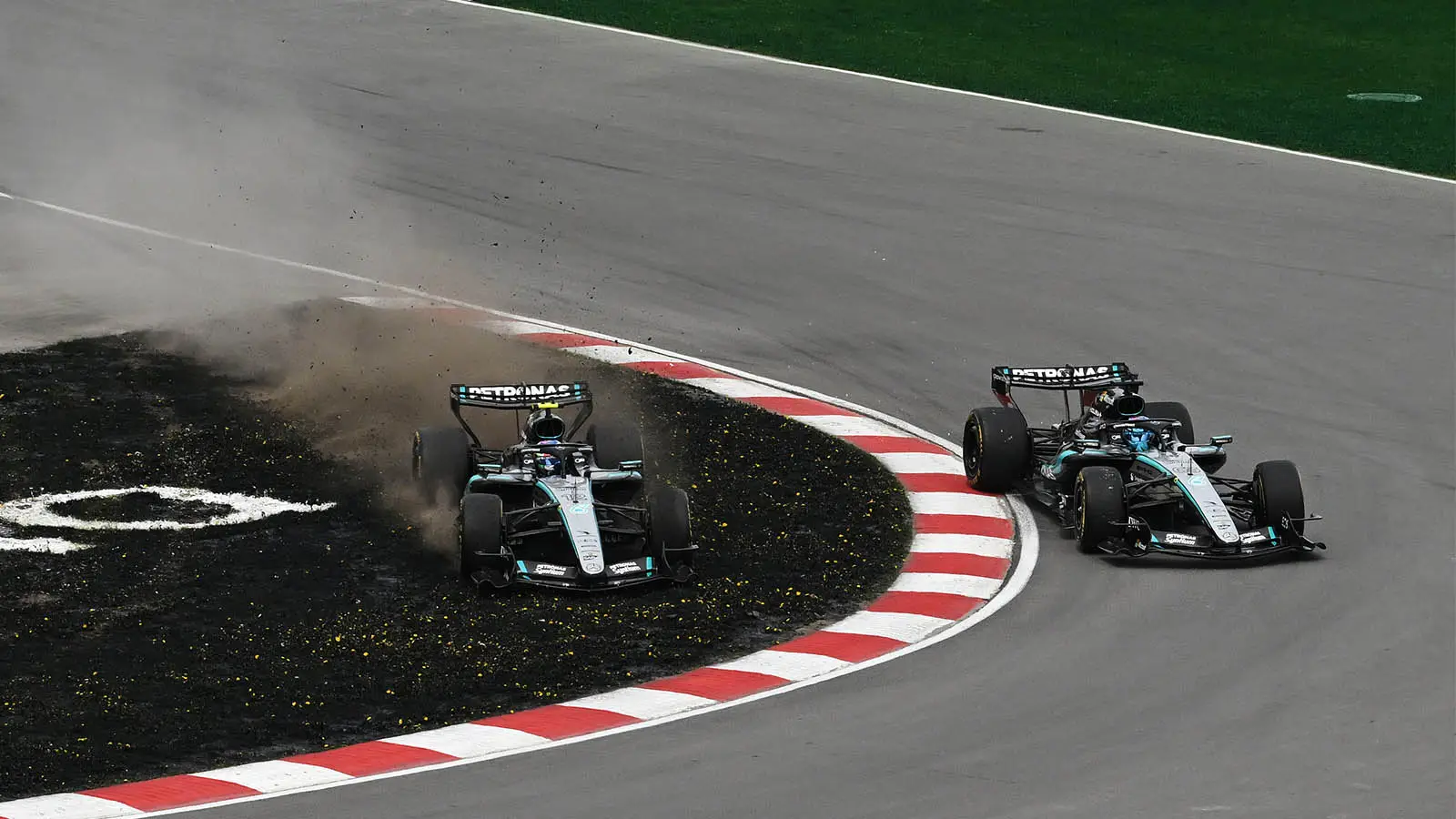 Russell and Antonelli made contact during the Canadian GP sprint (Image: Getty)