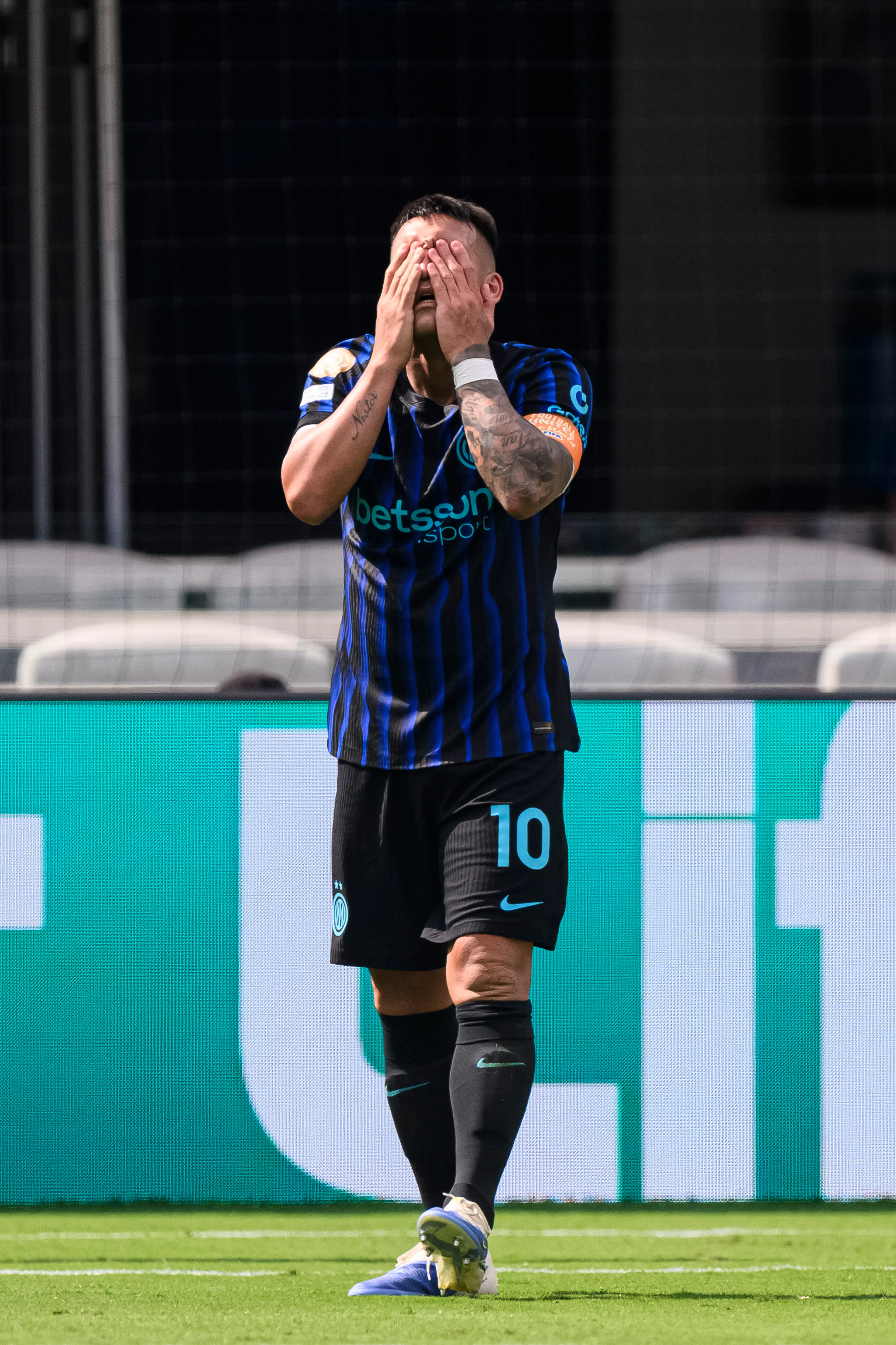 Lautaro Martinez let out his frustrations after Inter Milan's Club World Cup loss. Image: Getty