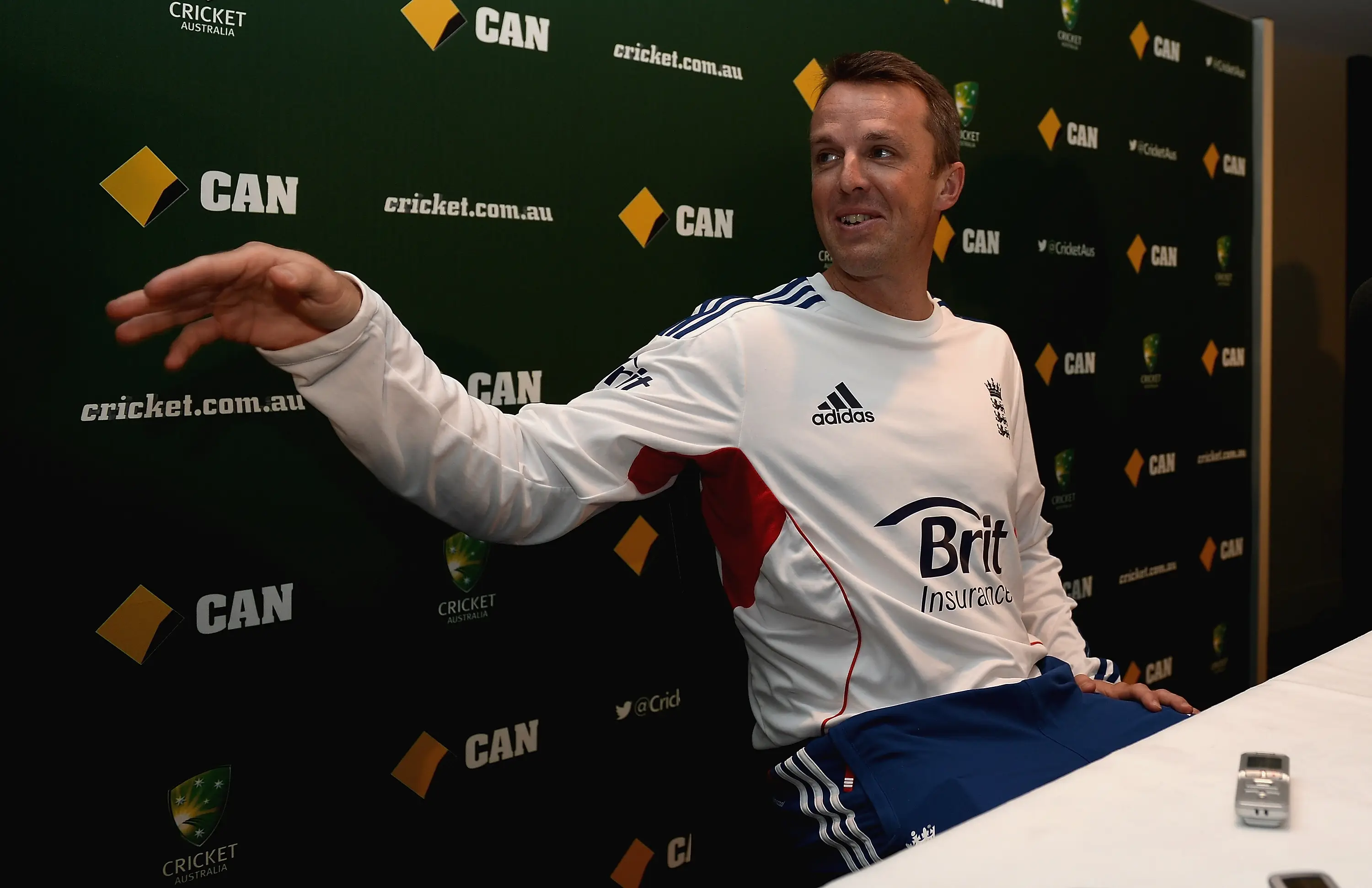 Graeme Swann announced his retirement during the 2013/14 Ashes series. Image: Getty 
