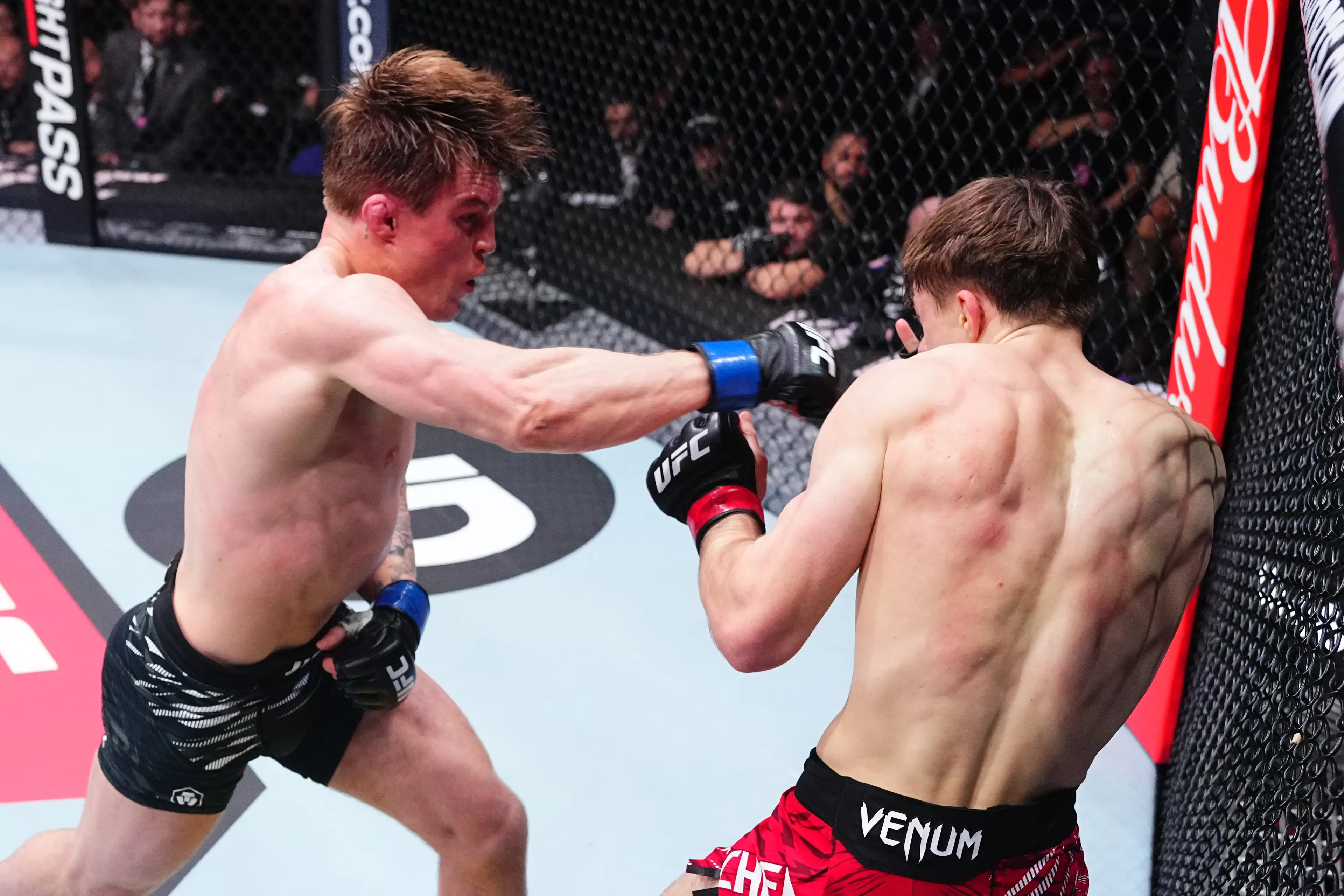 Caolan Loughran beat Nathan Fletcher at UFC London before leaving the promotion. Image: Getty 