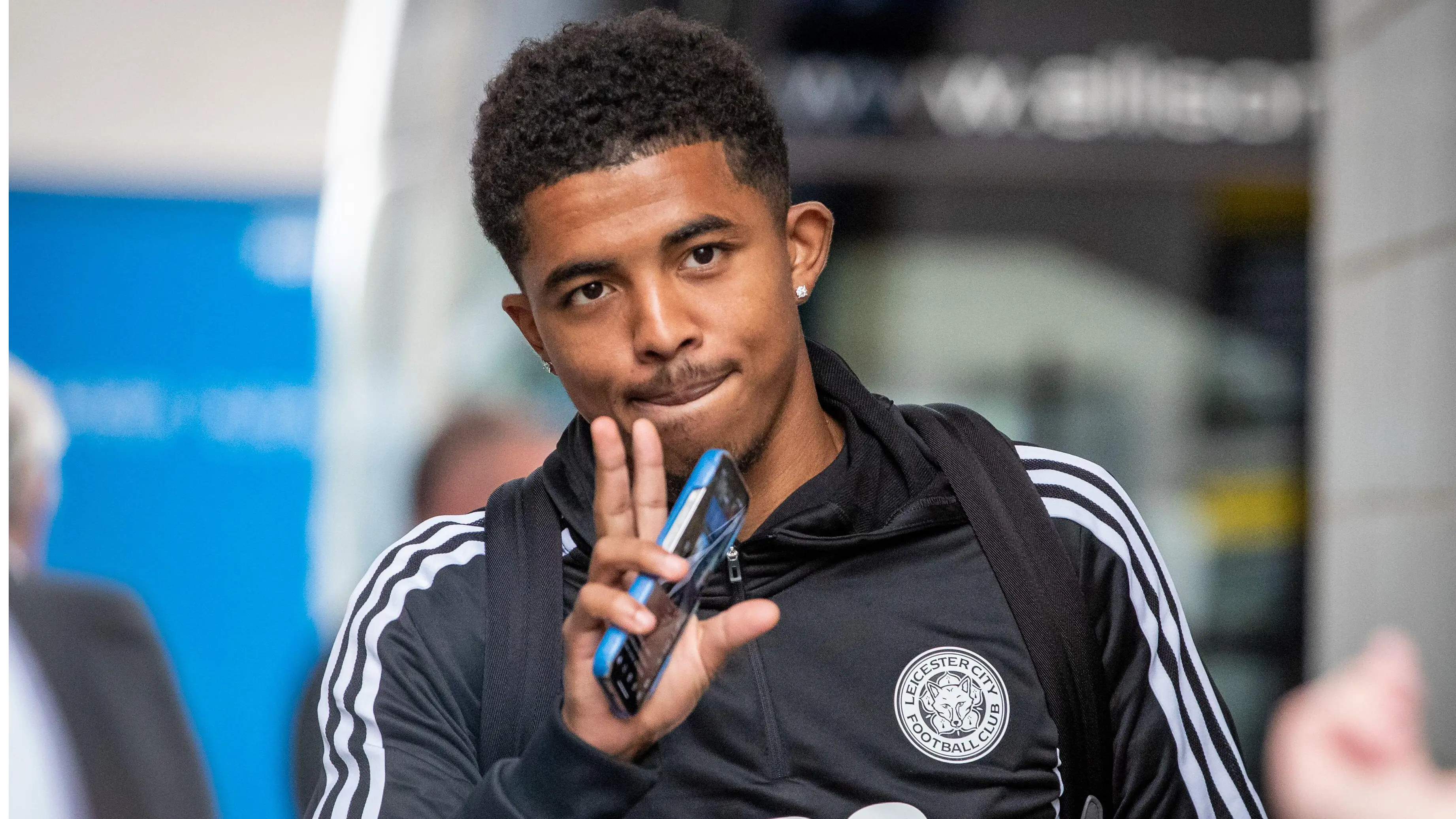Wesley Fofana #3 of Leicester City waves to the supporters. (Alamy)