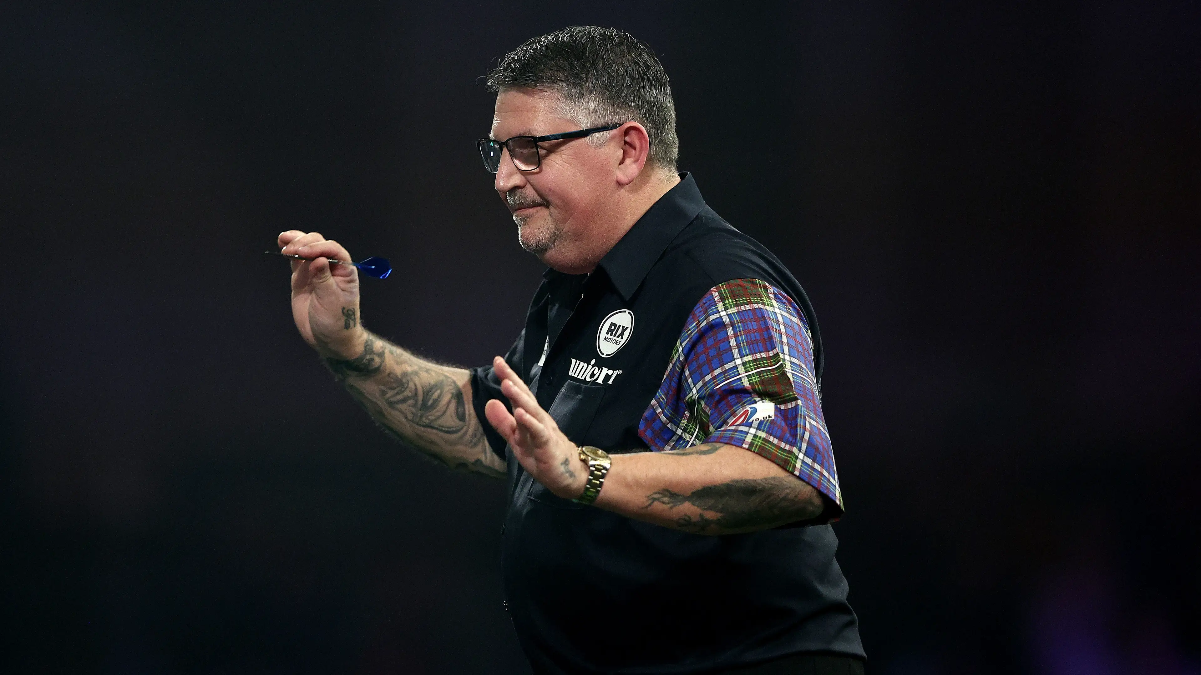 Gary Anderson Makes Astonishing Claim After Beating Michael van Gerwen at WDC