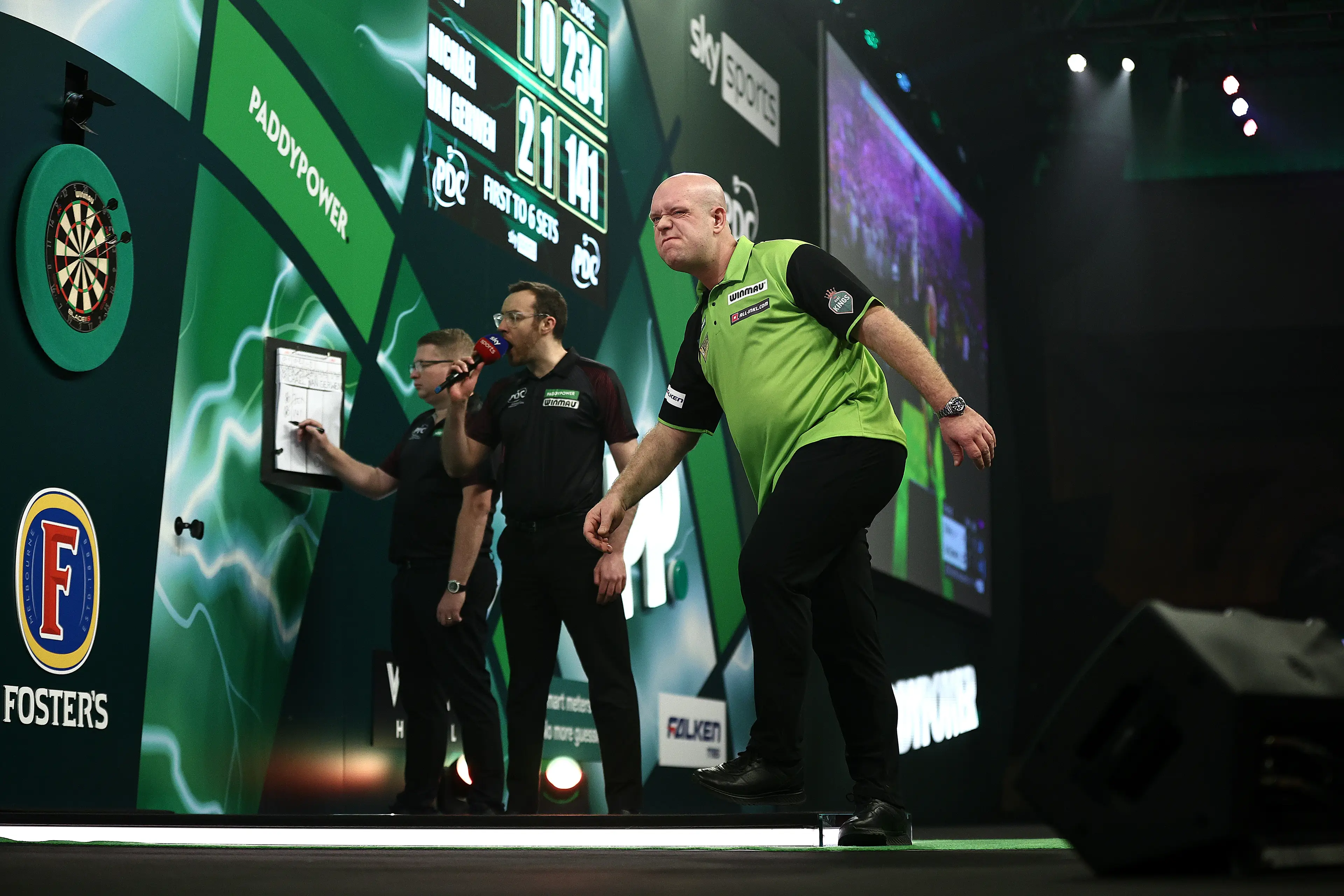 Van Gerwen during his win over Dobey. Image credit: Getty