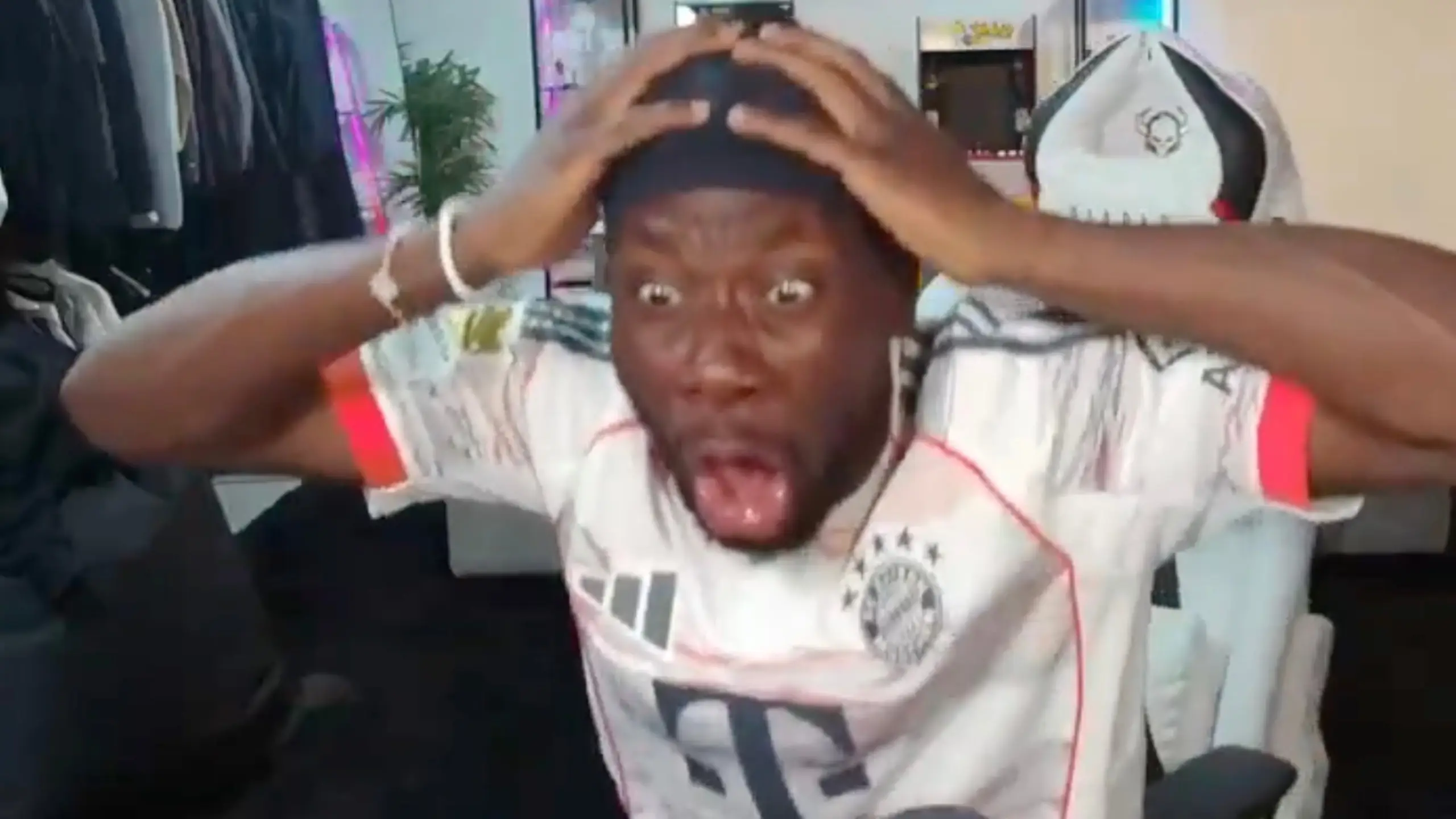 Alphonso Davies Twitch