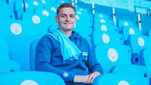 Manchester City's Sergio Gomez