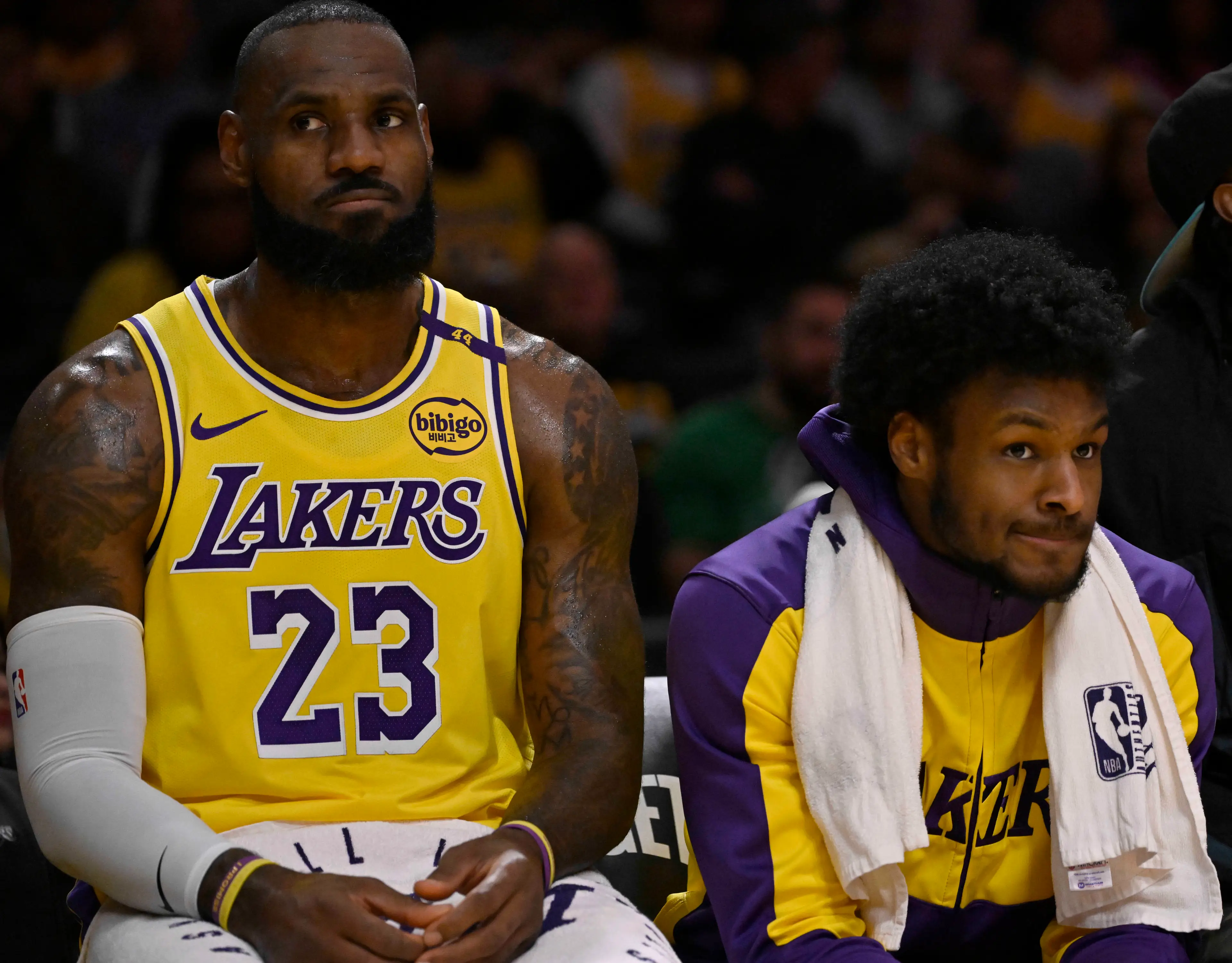 LA Lakers LeBron James with his son (MediaNews Group/Pasadena Star-News via Getty Images)