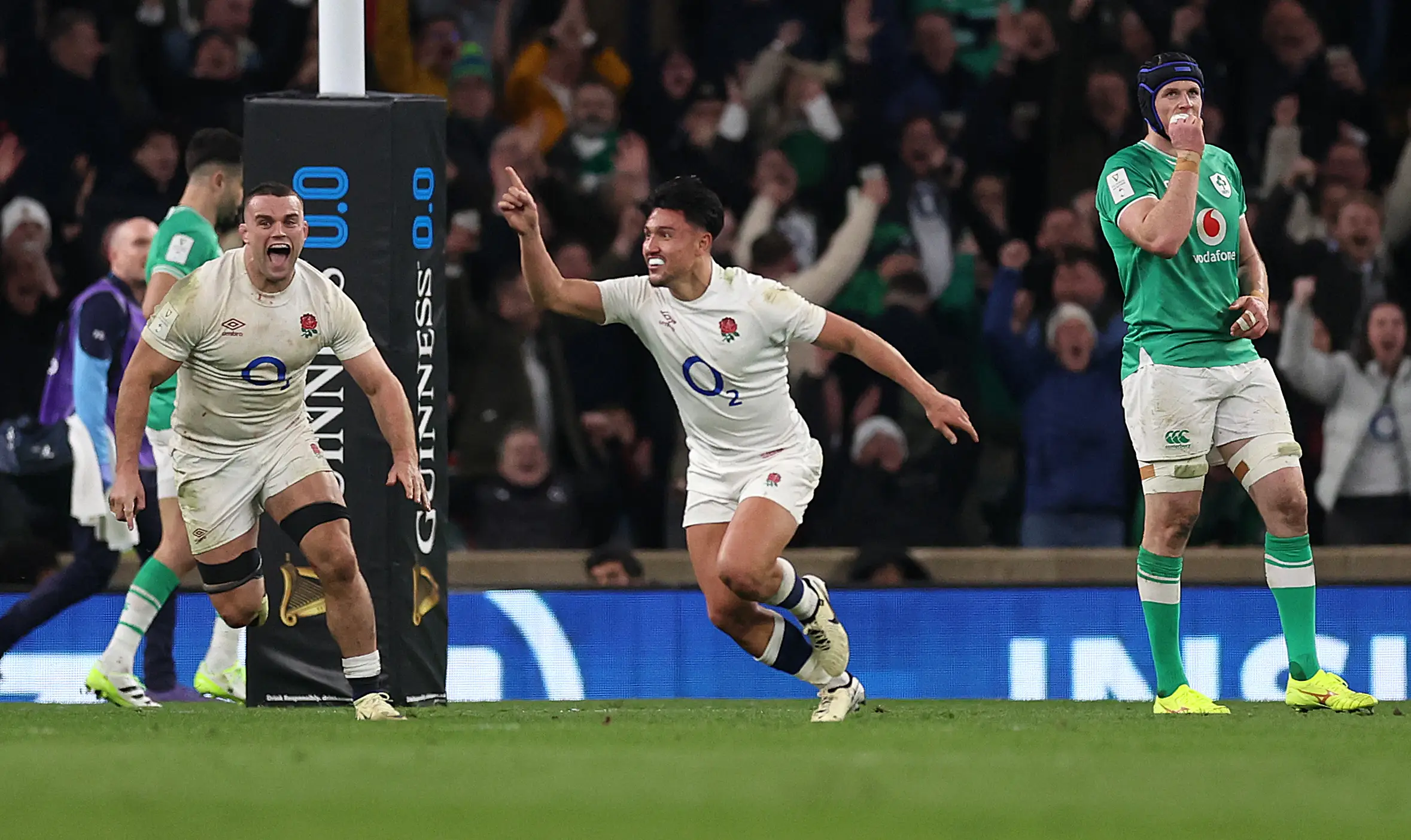 Marcus Smith of England celebrates scoring the winning drop goal with teammates during the Guinness Six Nations 2024 match between England and Ireland (Getty Images)