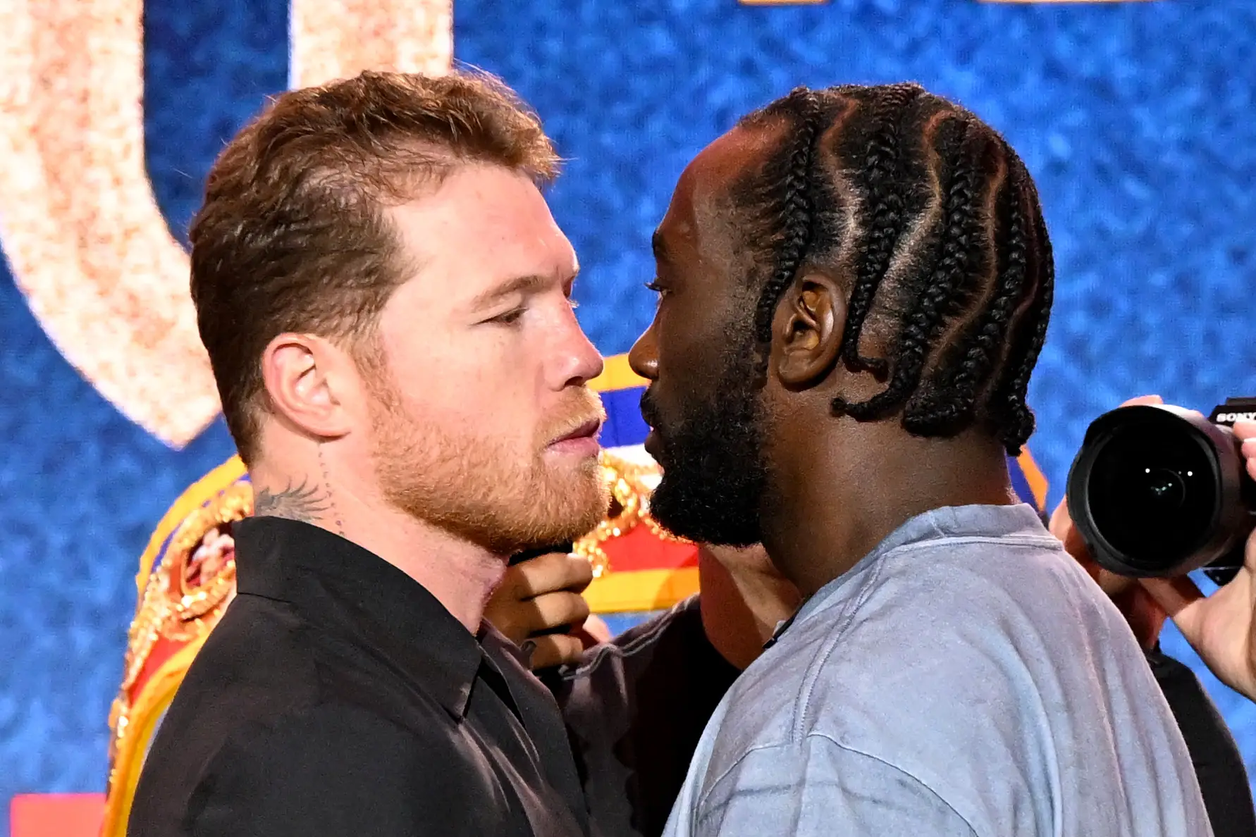 Canelo Alvarez and Terence Crawford. Image: Slaven Vlasic / Stringer via Getty