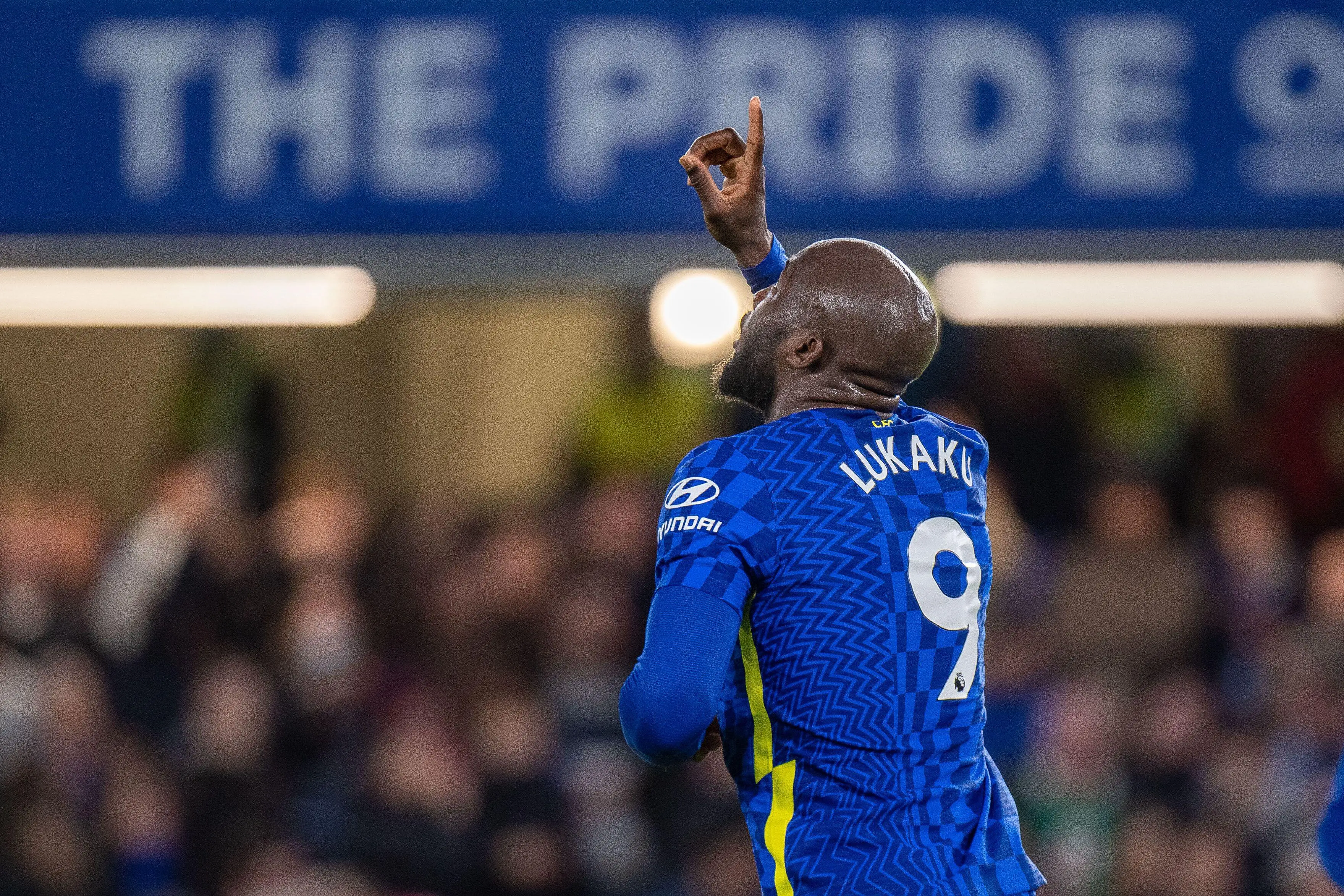 Romelu Lukaku celebrates after scoring goal during the Premier League match between Chelsea and Brighton. (Alamy)