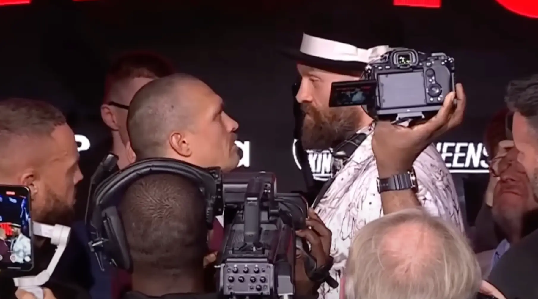 Fury and Usyk set a world record for longest face-off at over 11 minutes on Thursday (Image: YouTube/TNT Sports)
