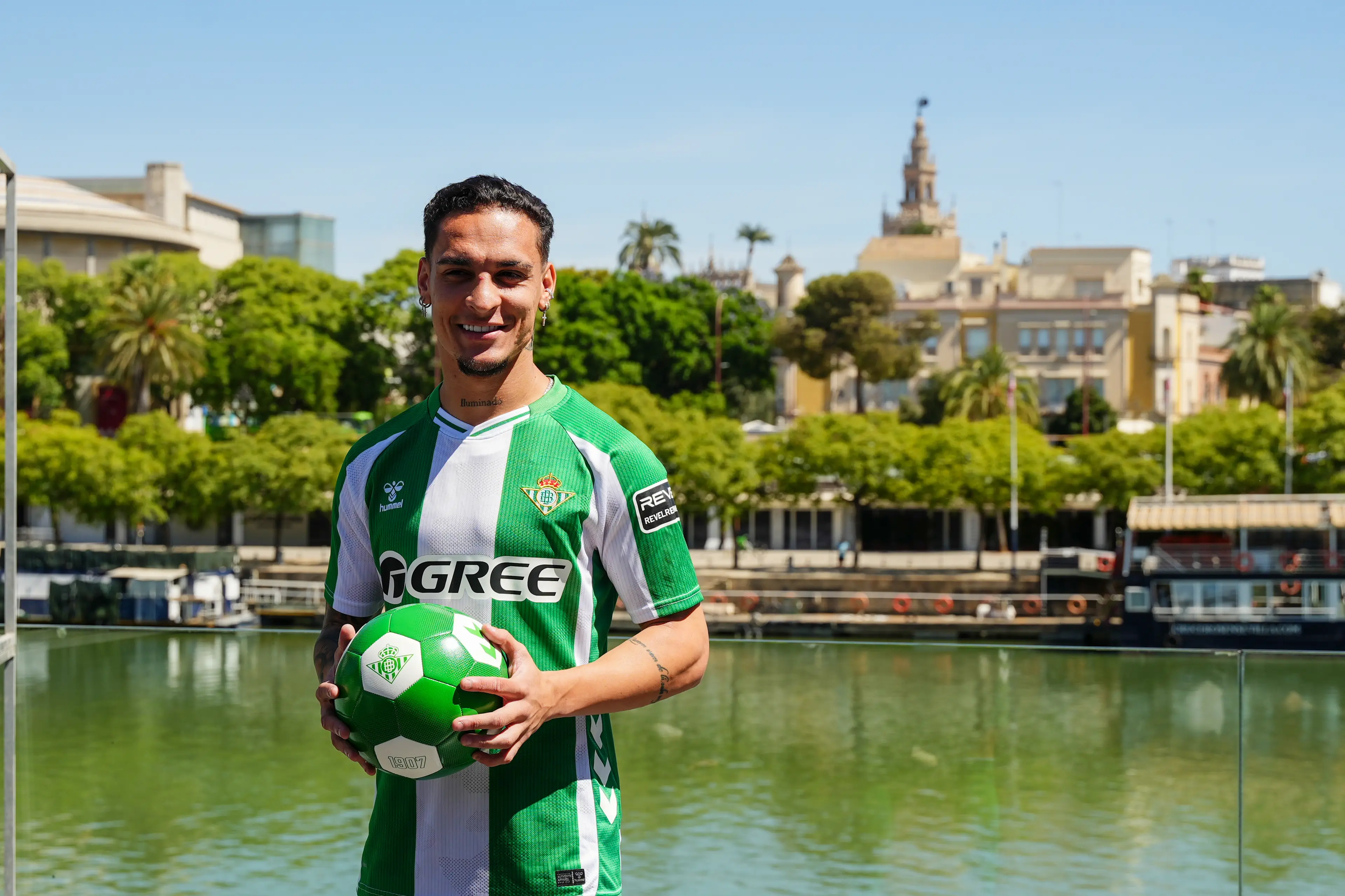 Antony has returned to Real Betis. Image: Getty