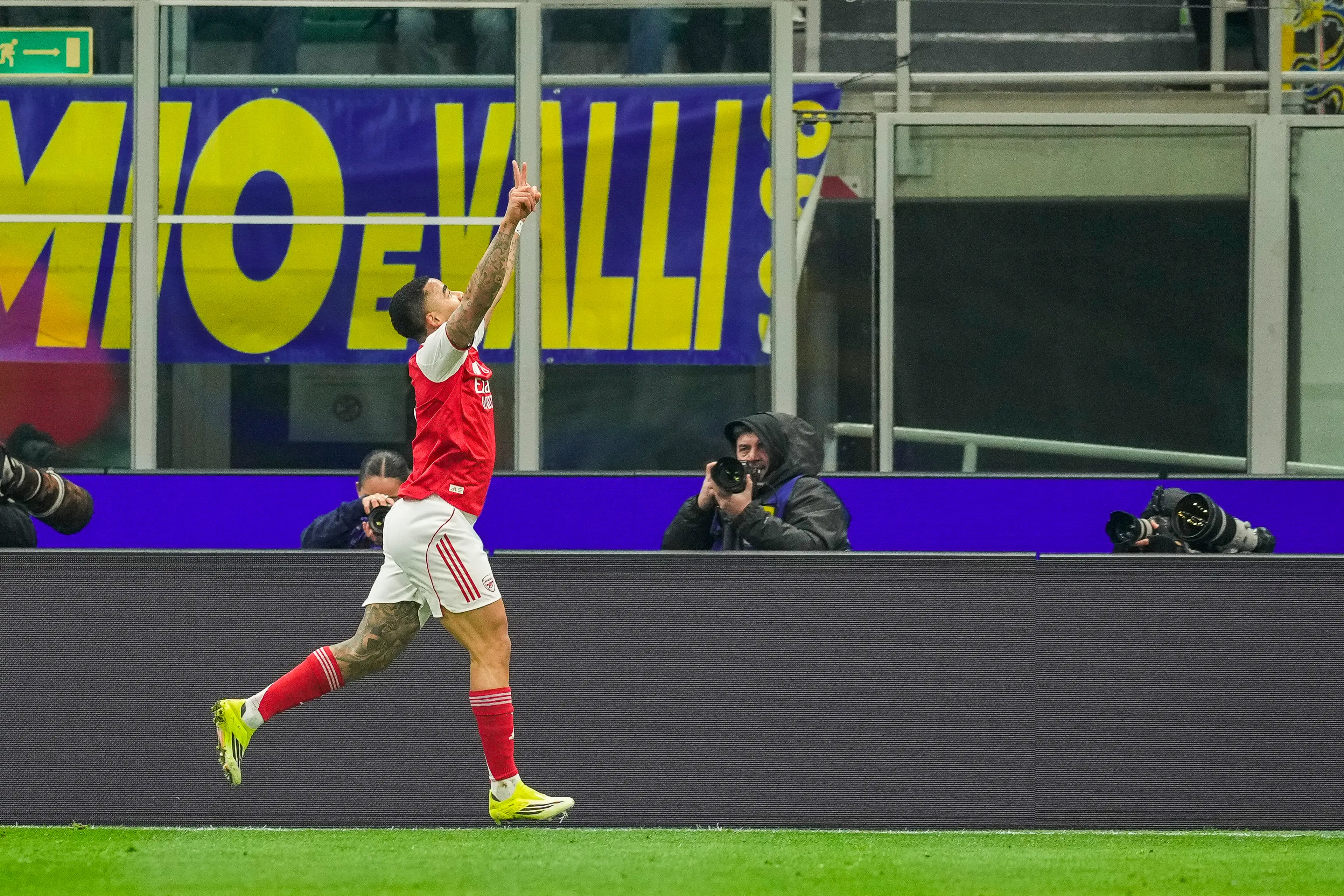 Gabriel Jesus wheels away in celebration after scoring against Inter Milan. Image: Getty 