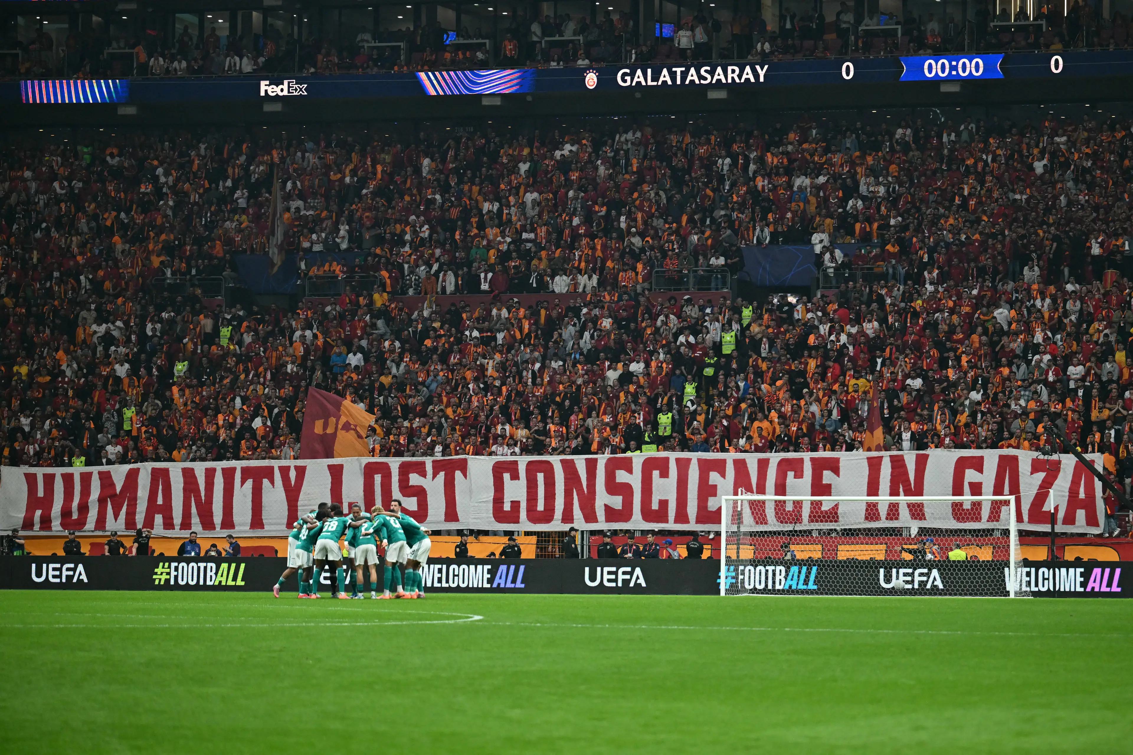 Galatasaray unfurled Pro-Palestine banners for their game against Liverpool. Image: Getty