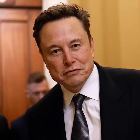 Anna Moneymaker / Staff / Getty / LinkedIn/Gary Rooney