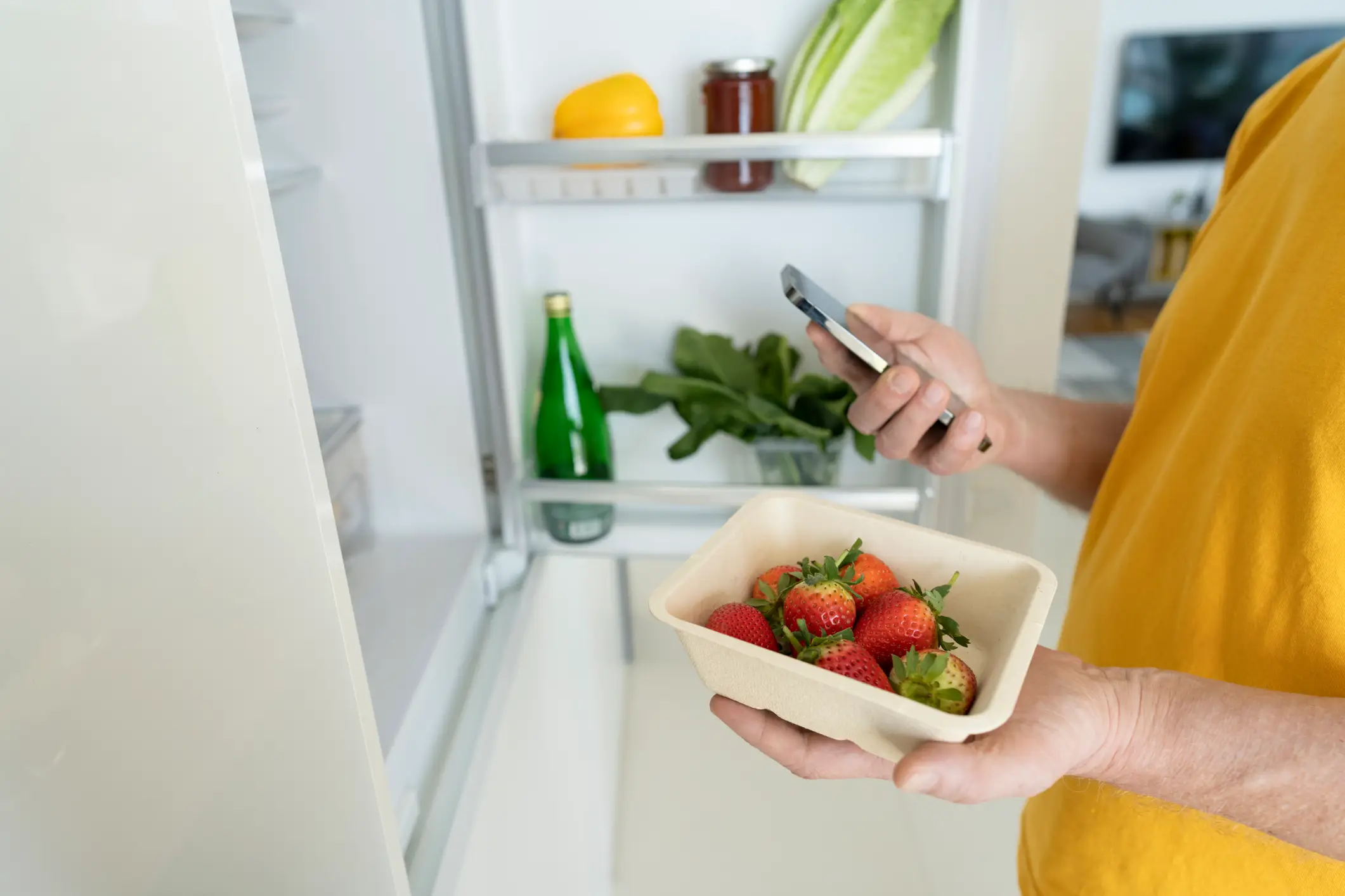 The new feature lets you text AI a photo of your fridge (Westend61/Getty Images)