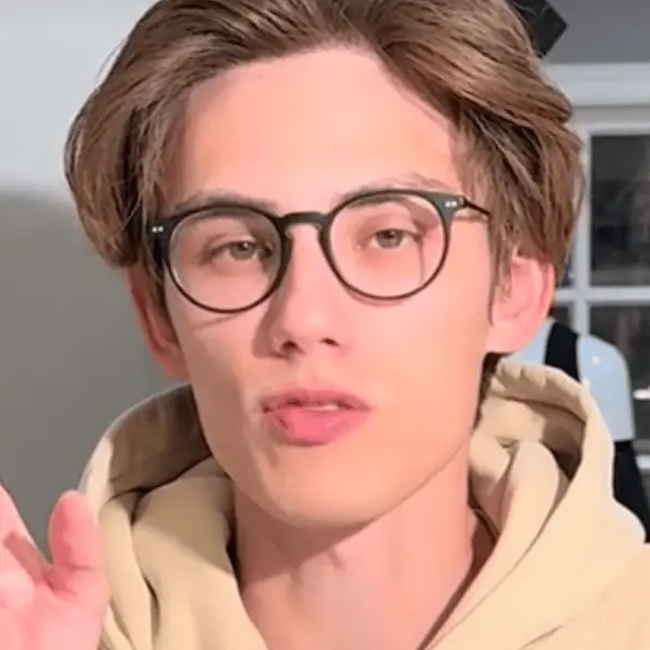 Ex-Apple employee breaks down which products are currently worth buying and which are a 'waste of money'