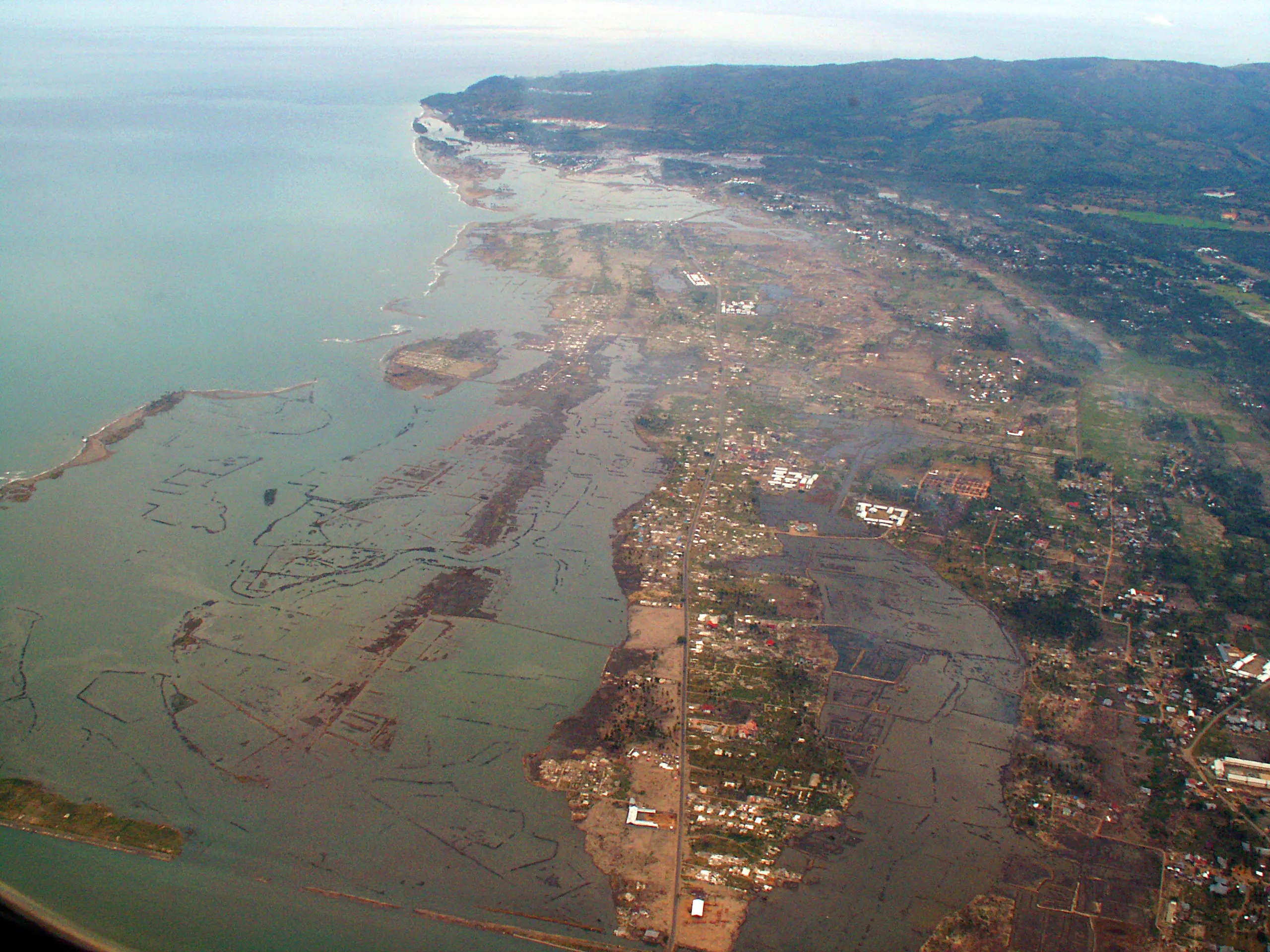 The 2004 Indian Ocean tsunami caused mass devastation (Photography by Mangiwau / Getty)