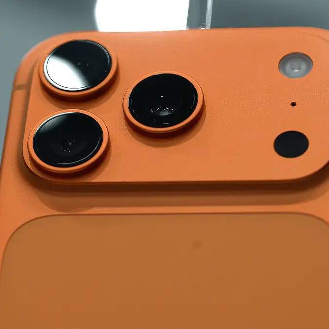 Samsung blasts Apple's new iPhone with brutal posts just minutes after launch