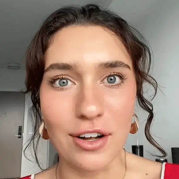 Woman shares iPhone settings you need to change to snap better quality photos every time