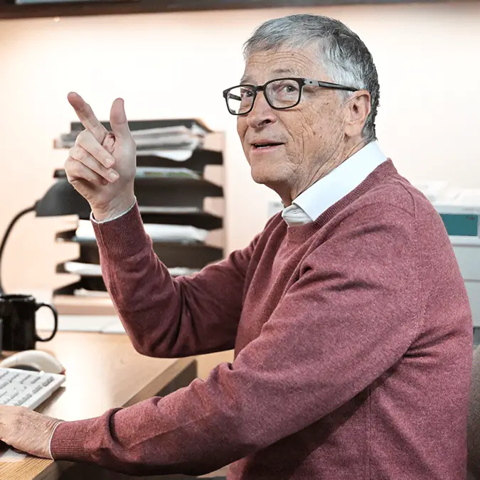 Mind-blowing amount of money Bill Gates would still have if you got rid of 99% of his current wealth