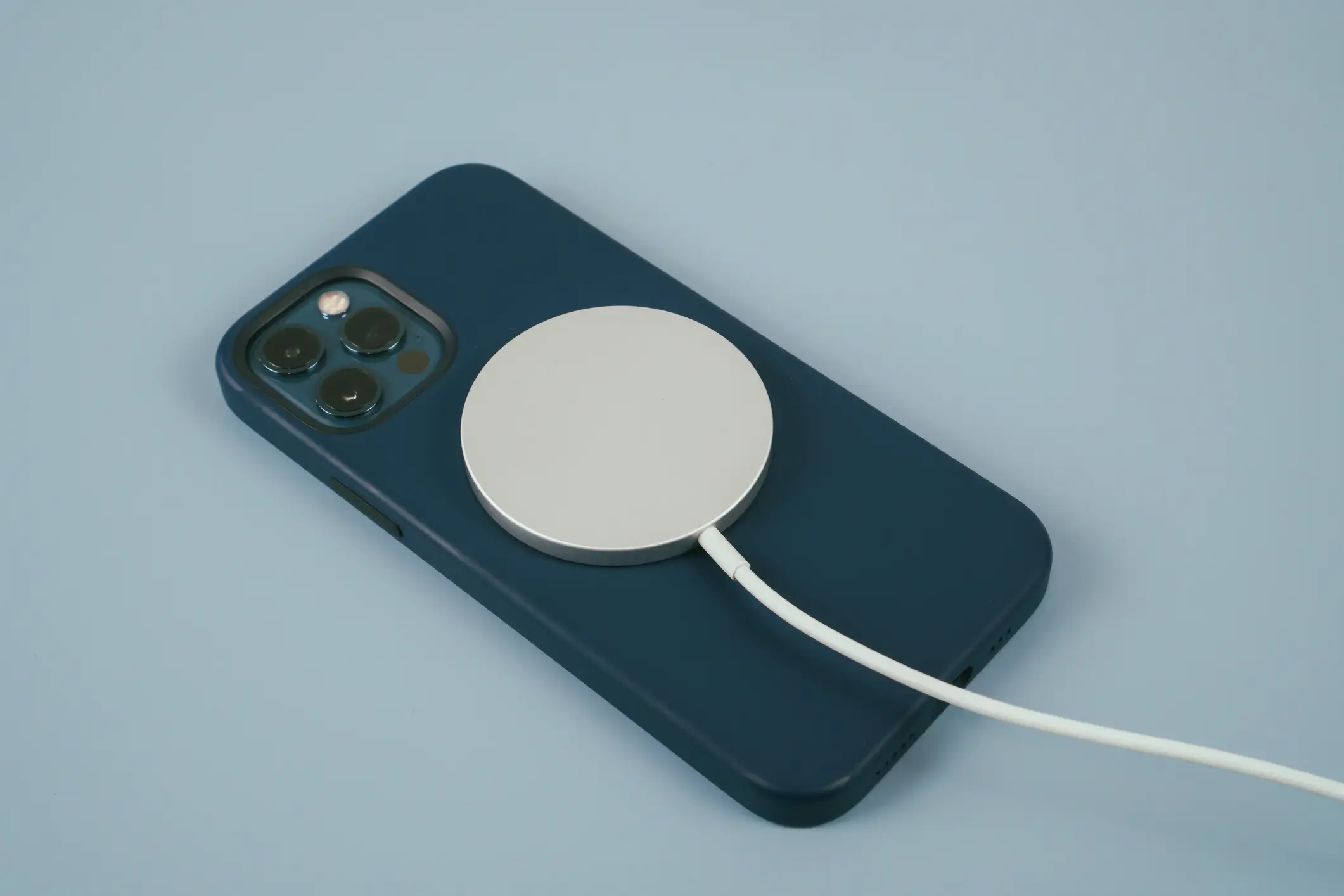 The iPhone 17e is brining back MagSafe (Niks Evalds/Getty)