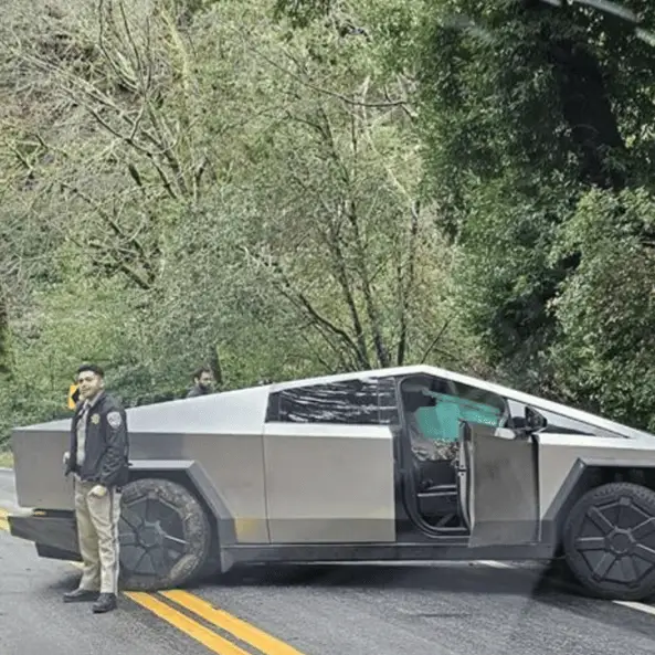 Tesla Cybertruck in first reported crash